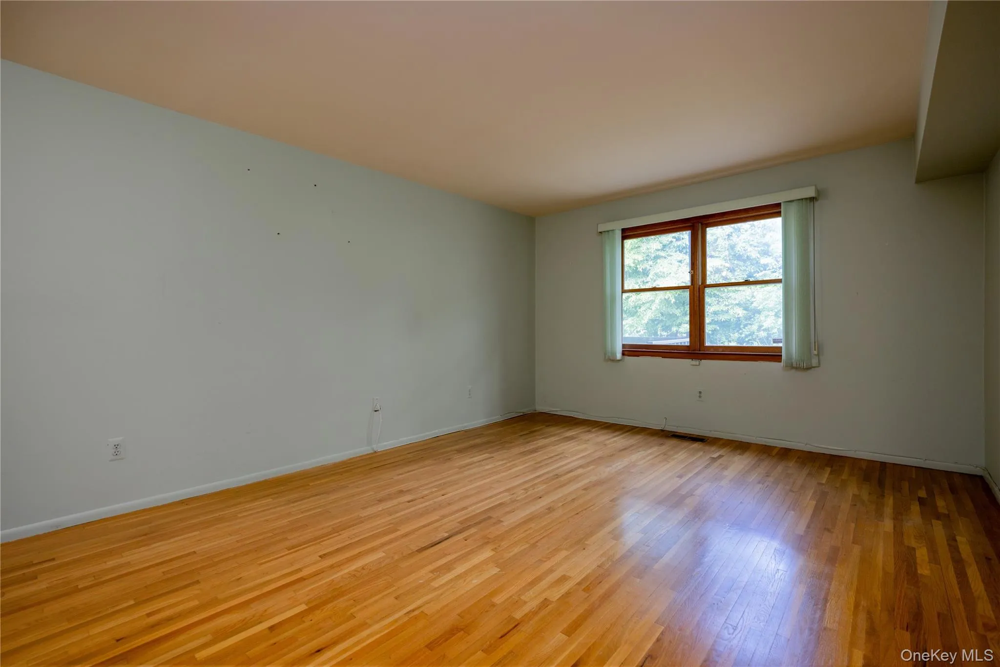 135 Nyack Road, Clarkstown, NY, 1 Bedroom Bedrooms, 4 Rooms Rooms,1 BathroomBathrooms,Residential,For Rent,Nyack,0,979195 135 Nyack Road, Clarkstown, NY, 1 Bedroom Bedrooms, 4 Rooms Rooms,1 BathroomBathrooms,Residential,For Rent,Nyack,0,979195
