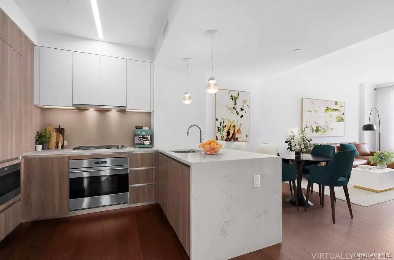 591 3rd Avenue, New York, NY, 3 Bedrooms Bedrooms, 8 Rooms Rooms,2 BathroomsBathrooms,Residential,For Rent,3rd,0,979217 591 3rd Avenue, New York, NY, 3 Bedrooms Bedrooms, 8 Rooms Rooms,2 BathroomsBathrooms,Residential,For Rent,3rd,0,979217