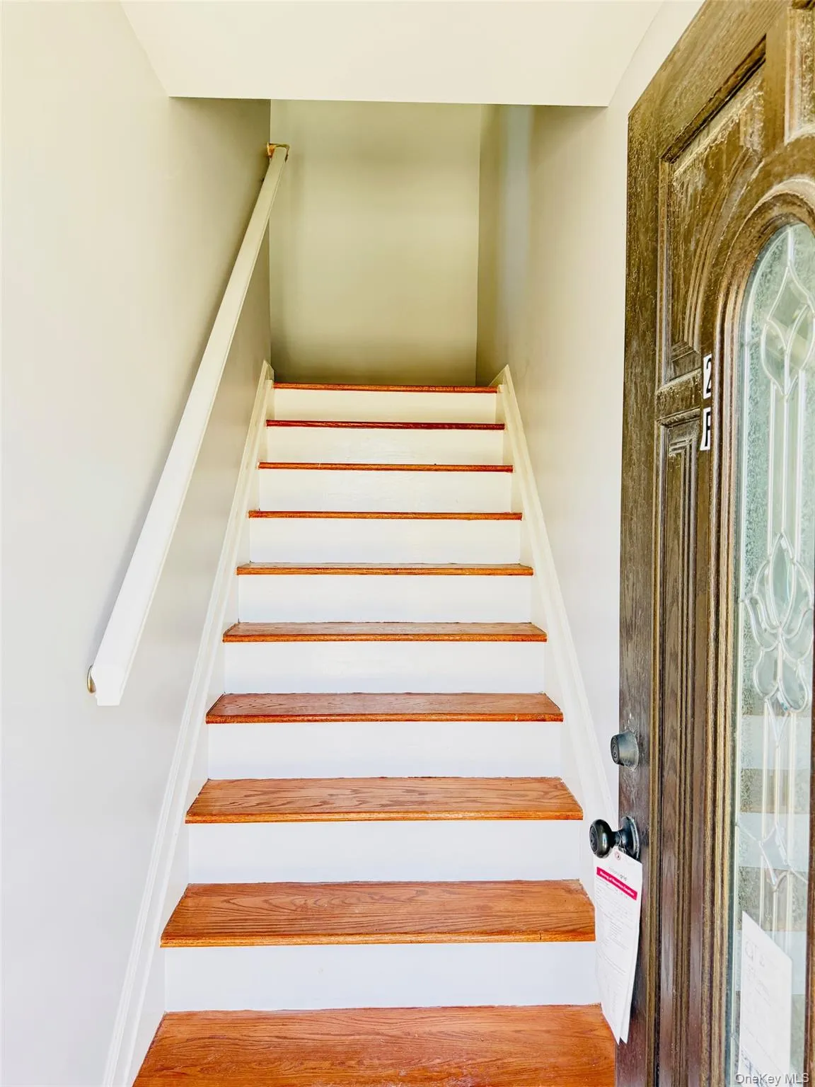 13920 Lakewood Avenue, New York, NY, 3 Bedrooms Bedrooms, 6 Rooms Rooms,2 BathroomsBathrooms,Residential Lease,For Rent,Lakewood,0,979218 13920 Lakewood Avenue, New York, NY, 3 Bedrooms Bedrooms, 6 Rooms Rooms,2 BathroomsBathrooms,Residential Lease,For Rent,Lakewood,0,979218