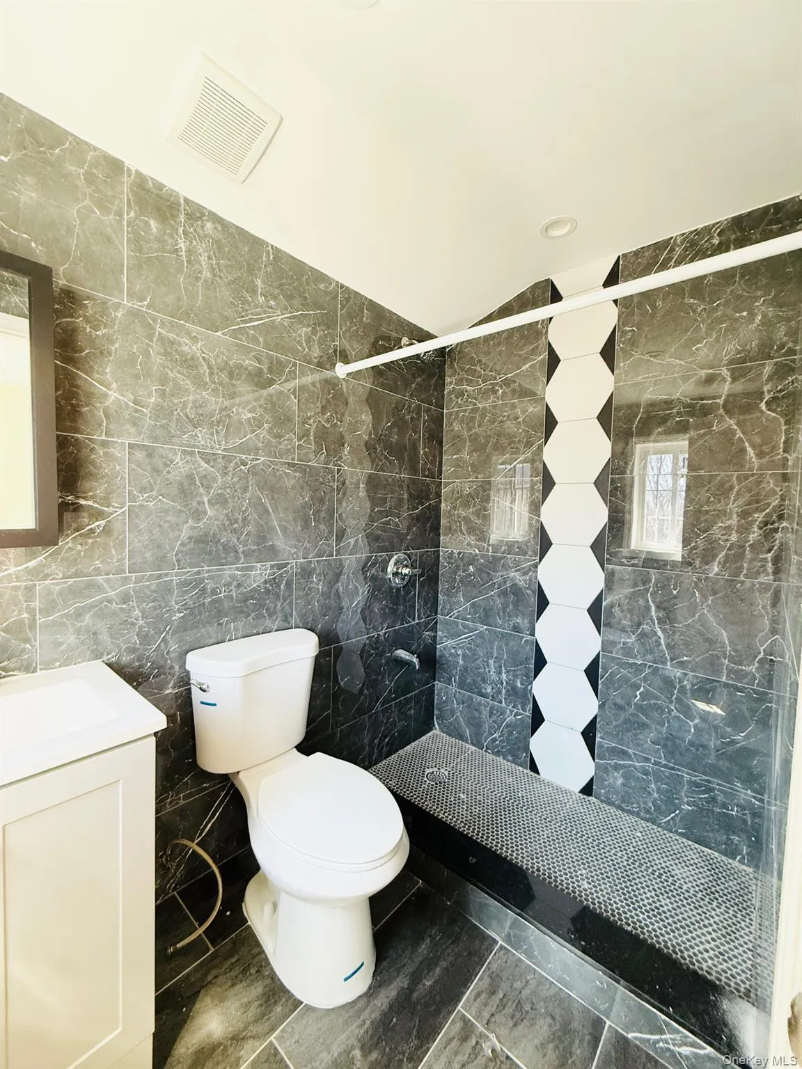 13922 Lakewood Avenue, New York, NY, 3 Bedrooms Bedrooms, 6 Rooms Rooms,2 BathroomsBathrooms,Residential Lease,For Rent,Lakewood,0,979222 13922 Lakewood Avenue, New York, NY, 3 Bedrooms Bedrooms, 6 Rooms Rooms,2 BathroomsBathrooms,Residential Lease,For Rent,Lakewood,0,979222