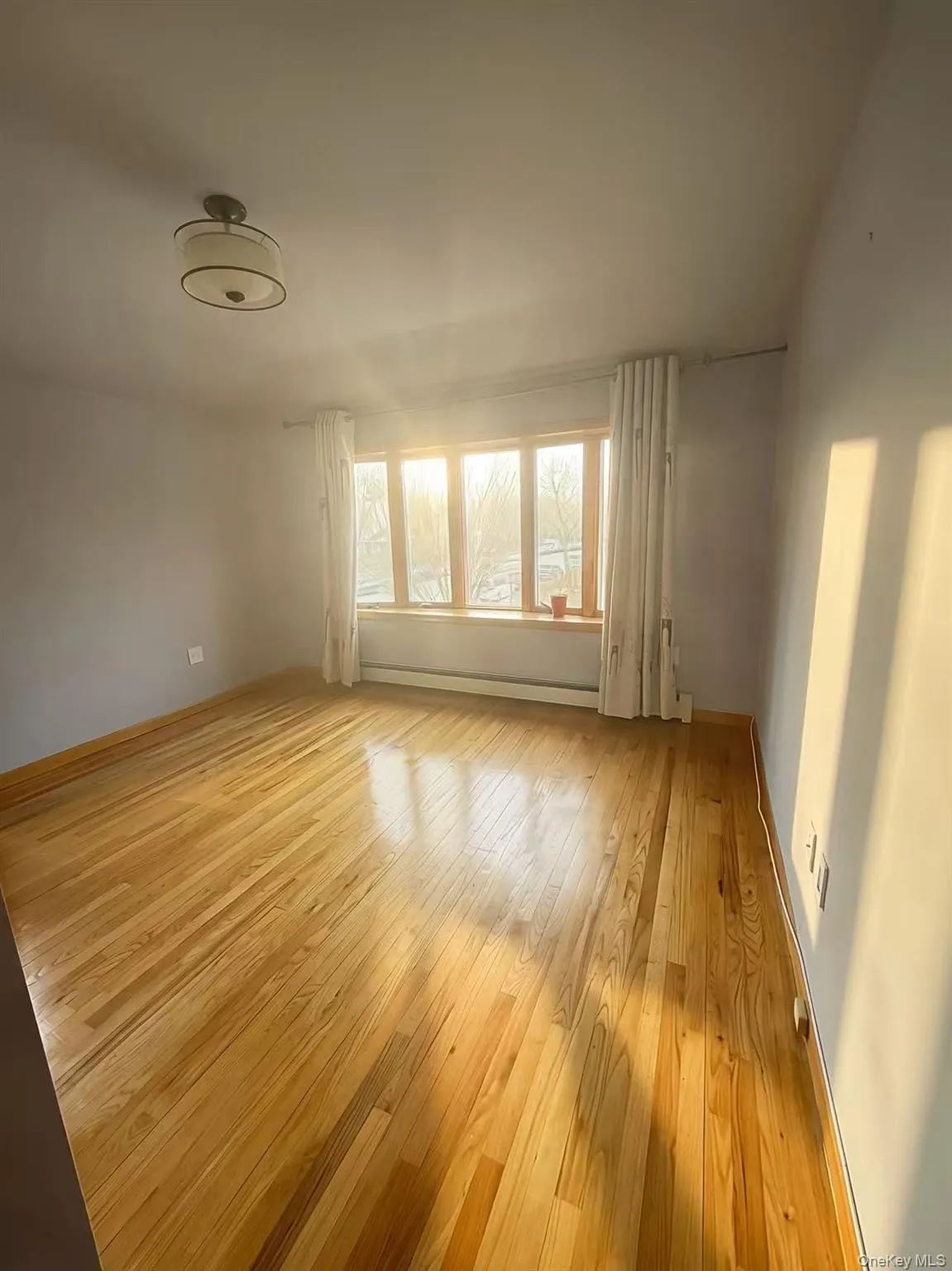 6467 229th Street, New York, NY, 3 Bedrooms Bedrooms, 8 Rooms Rooms,2 BathroomsBathrooms,Residential Lease,For Rent,229th,0,979238 6467 229th Street, New York, NY, 3 Bedrooms Bedrooms, 8 Rooms Rooms,2 BathroomsBathrooms,Residential Lease,For Rent,229th,0,979238