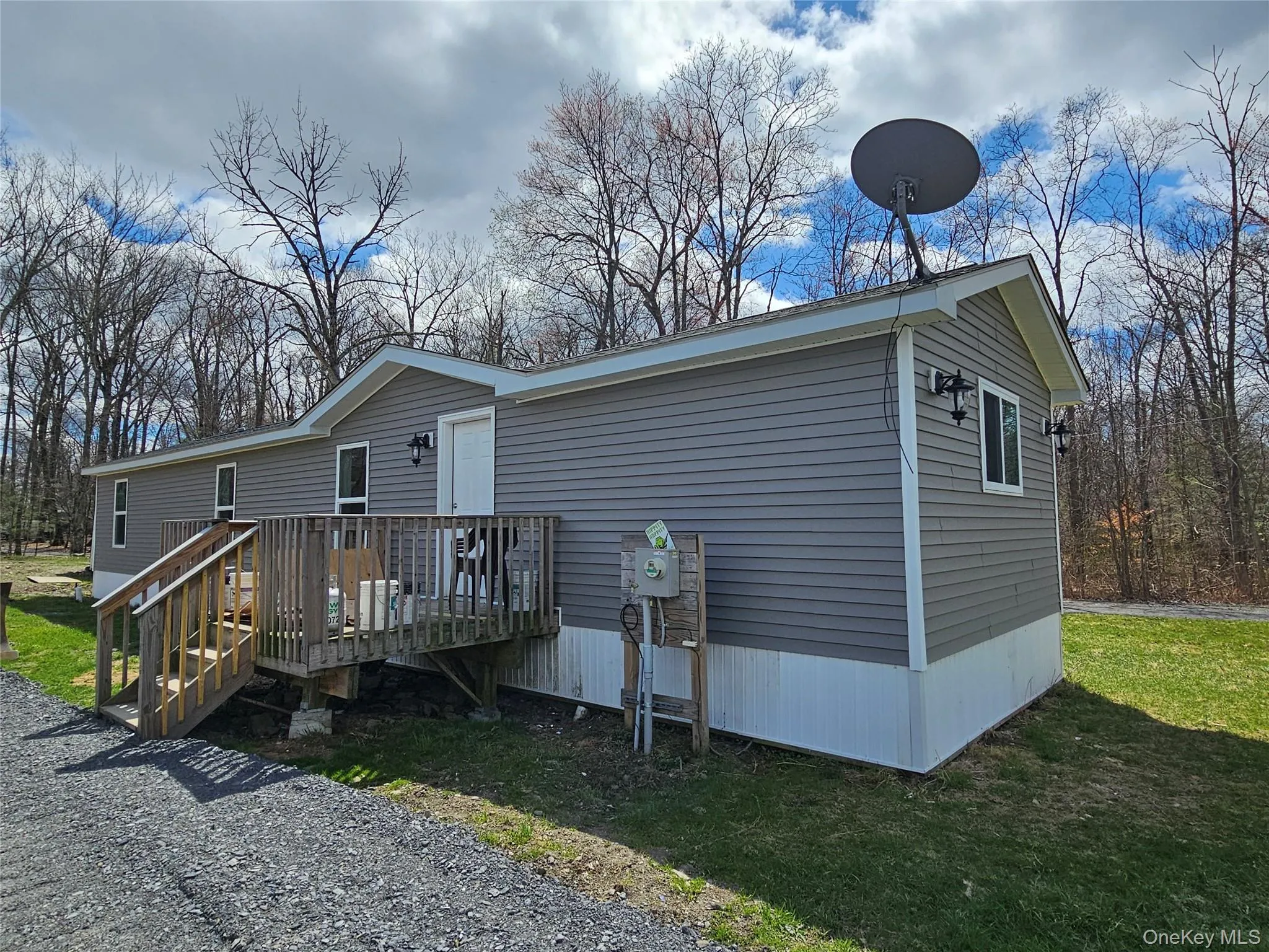 334 Fair Oaks Road, Middletown, NY, 2 Bedrooms Bedrooms, 5 Rooms Rooms,1 BathroomBathrooms,Residential Lease,For Rent,Fair Oaks,0,979251 334 Fair Oaks Road, Middletown, NY, 2 Bedrooms Bedrooms, 5 Rooms Rooms,1 BathroomBathrooms,Residential Lease,For Rent,Fair Oaks,0,979251