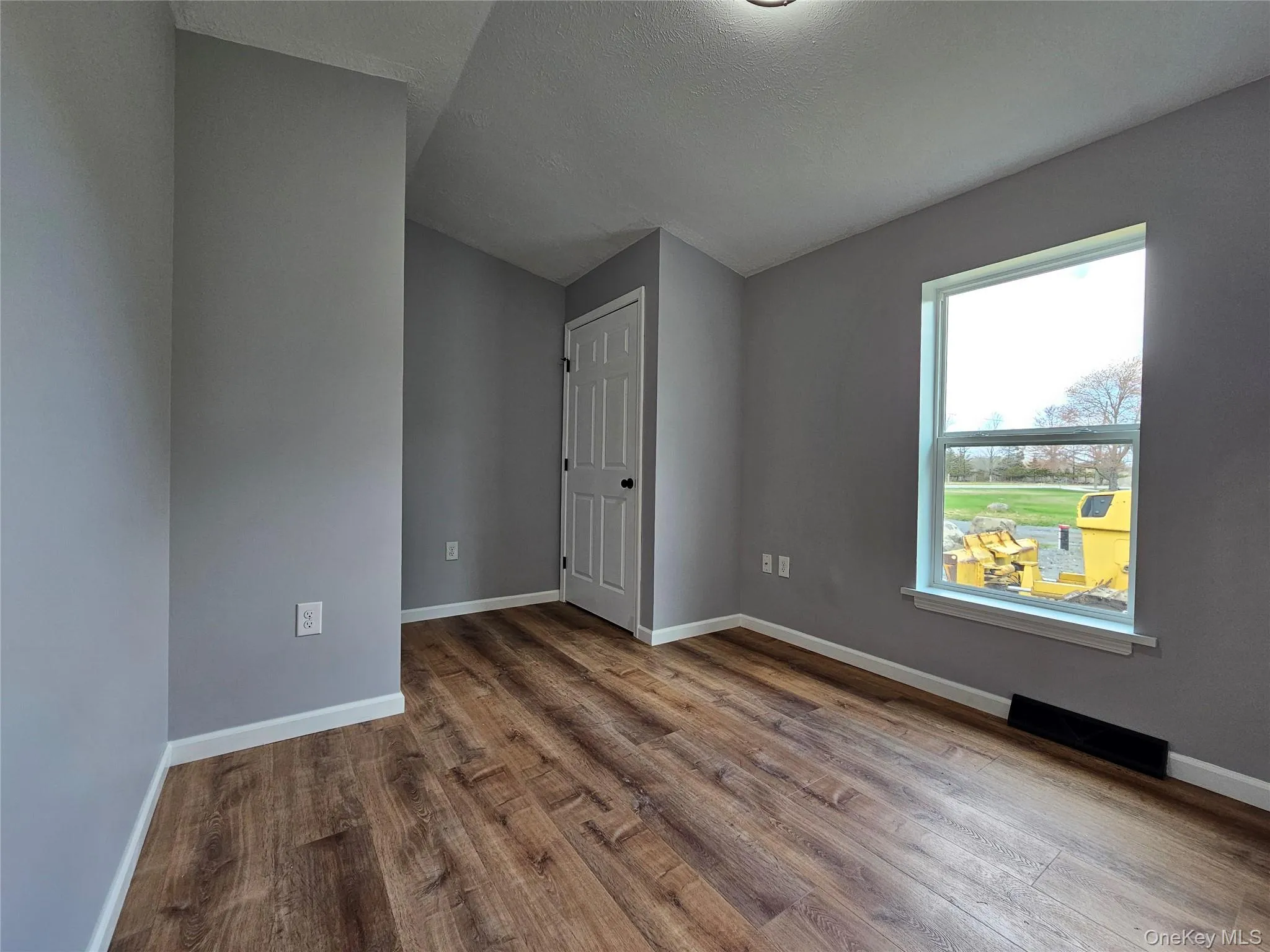 334 Fair Oaks Road, Middletown, NY, 2 Bedrooms Bedrooms, 5 Rooms Rooms,1 BathroomBathrooms,Residential Lease,For Rent,Fair Oaks,0,979251 334 Fair Oaks Road, Middletown, NY, 2 Bedrooms Bedrooms, 5 Rooms Rooms,1 BathroomBathrooms,Residential Lease,For Rent,Fair Oaks,0,979251