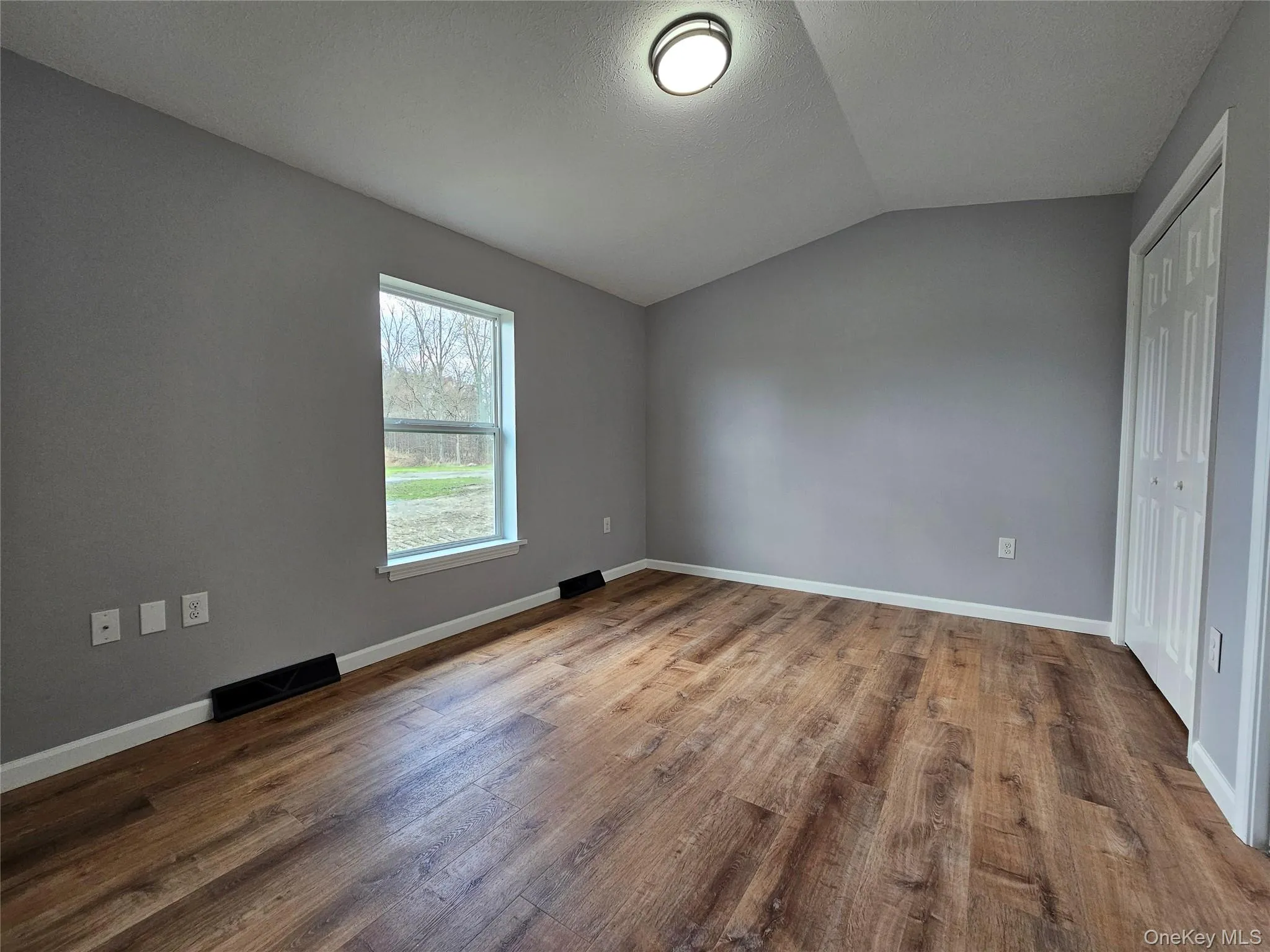 334 Fair Oaks Road, Middletown, NY, 2 Bedrooms Bedrooms, 5 Rooms Rooms,1 BathroomBathrooms,Residential Lease,For Rent,Fair Oaks,0,979251 334 Fair Oaks Road, Middletown, NY, 2 Bedrooms Bedrooms, 5 Rooms Rooms,1 BathroomBathrooms,Residential Lease,For Rent,Fair Oaks,0,979251