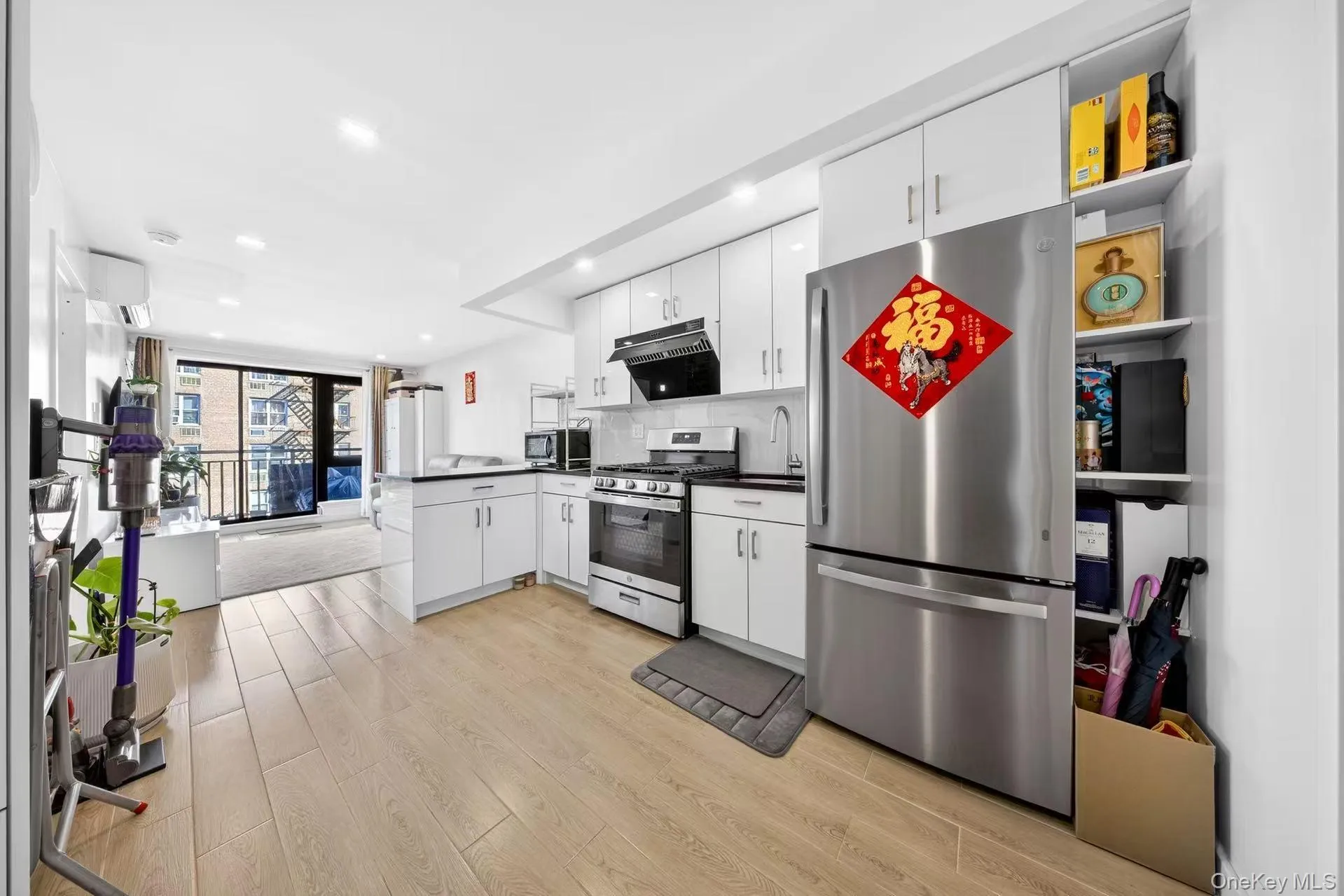 143-16 41st Ave, New York, NY, 1 Bedroom Bedrooms, 2 Rooms Rooms,1 BathroomBathrooms,Residential,For Rent,41st Ave,0,979269 143-16 41st Ave, New York, NY, 1 Bedroom Bedrooms, 2 Rooms Rooms,1 BathroomBathrooms,Residential,For Rent,41st Ave,0,979269