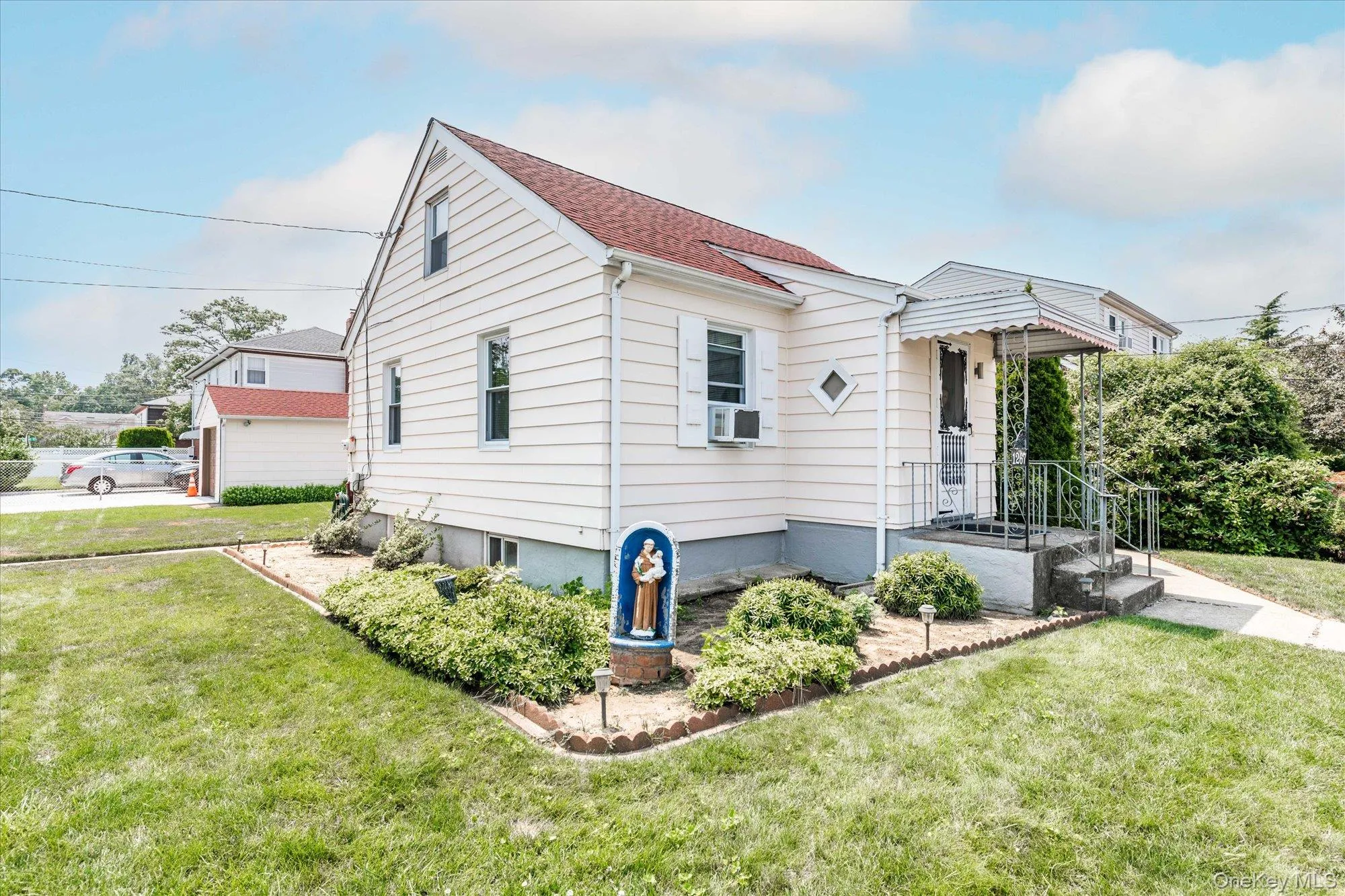 1267 Nelson Street, Hempstead, NY, 3 Bedrooms Bedrooms, 5 Rooms Rooms,2 BathroomsBathrooms,Residential,For Rent,Nelson,0,979292 1267 Nelson Street, Hempstead, NY, 3 Bedrooms Bedrooms, 5 Rooms Rooms,2 BathroomsBathrooms,Residential,For Rent,Nelson,0,979292