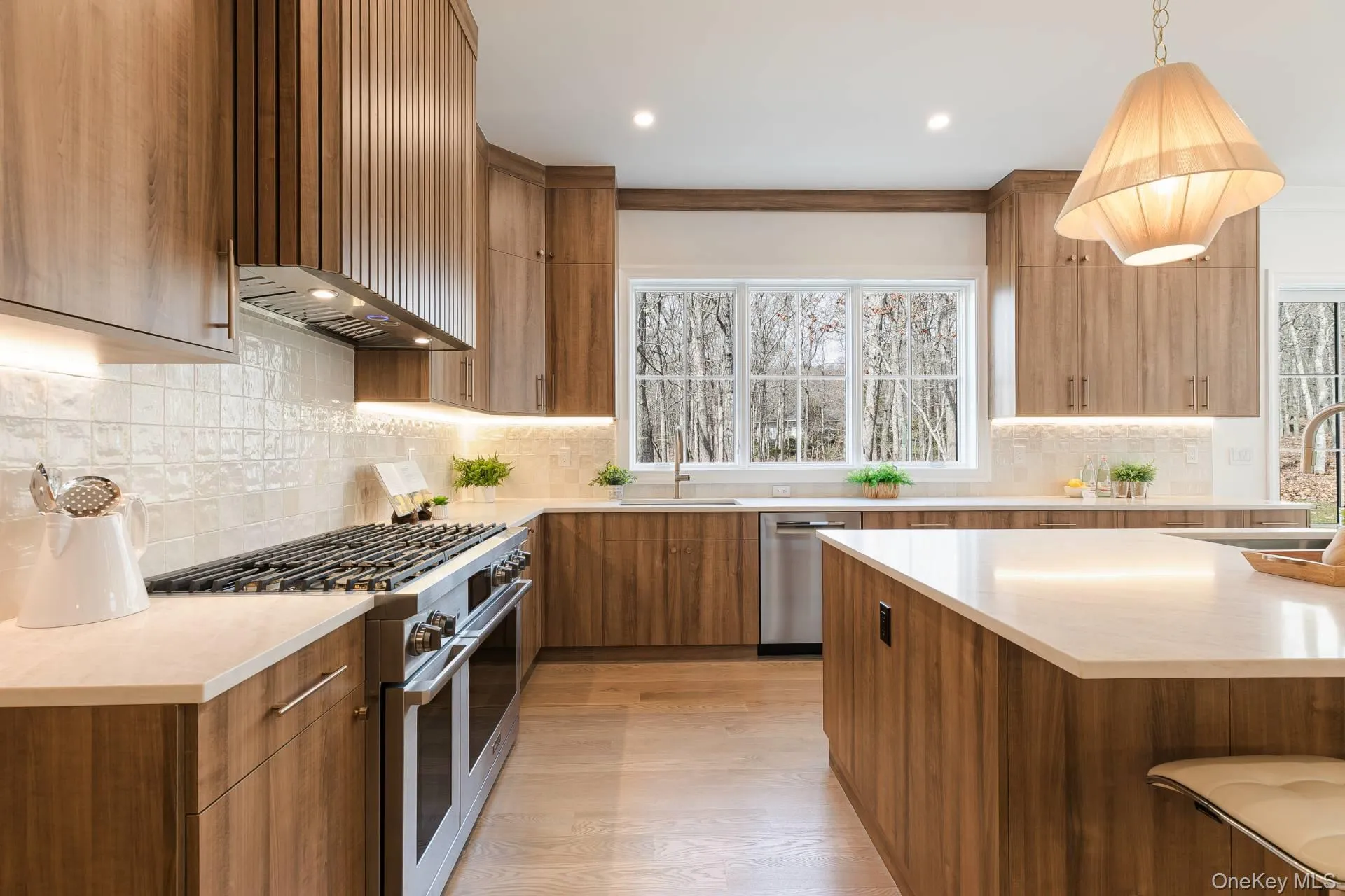 1355 Little Peconic Bay Road, Southold, NY, 6 Bedrooms Bedrooms, 16 Rooms Rooms,6 BathroomsBathrooms,Residential,For Rent,Little Peconic Bay,0,979297 1355 Little Peconic Bay Road, Southold, NY, 6 Bedrooms Bedrooms, 16 Rooms Rooms,6 BathroomsBathrooms,Residential,For Rent,Little Peconic Bay,0,979297