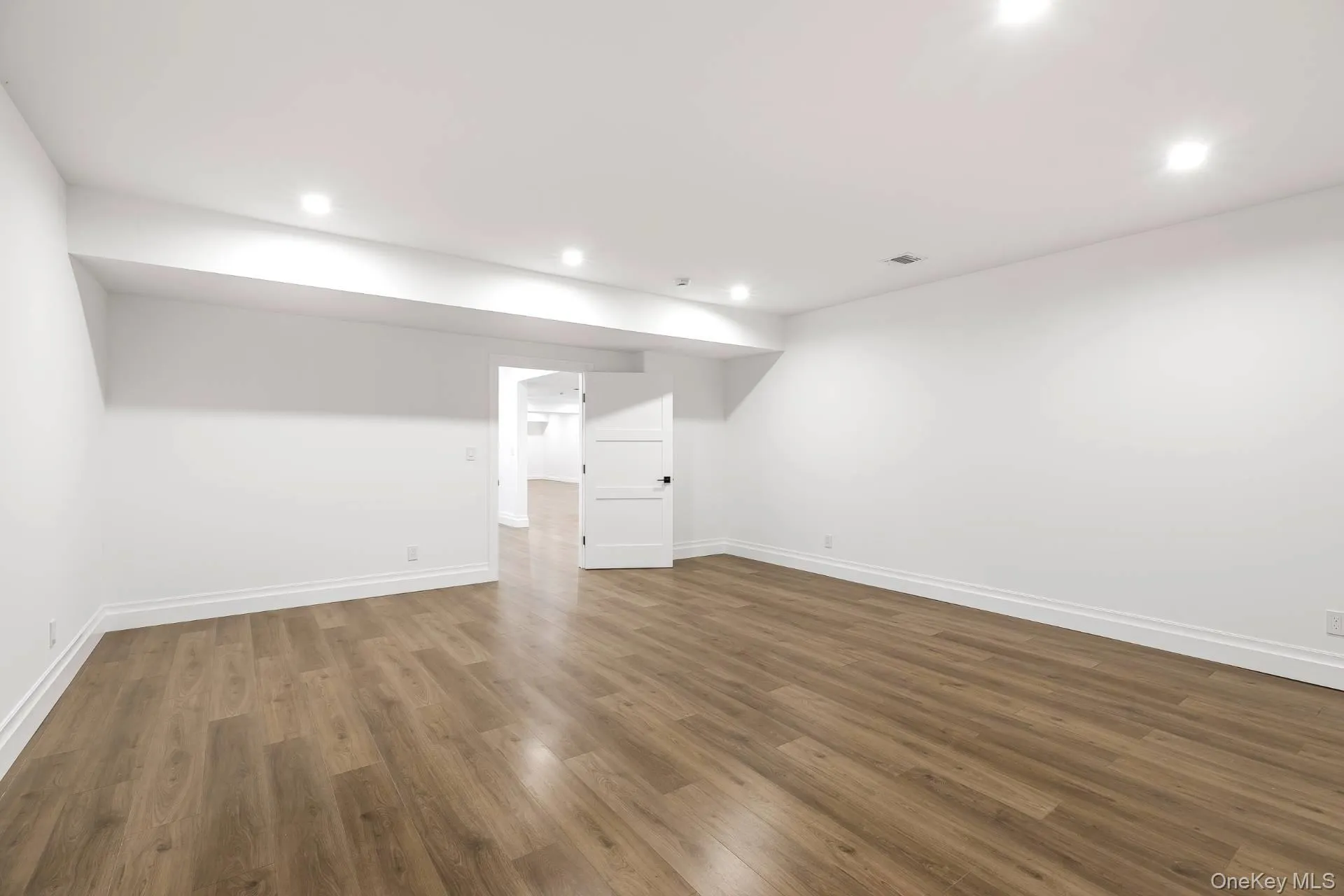 1355 Little Peconic Bay Road, Southold, NY, 6 Bedrooms Bedrooms, 16 Rooms Rooms,6 BathroomsBathrooms,Residential,For Rent,Little Peconic Bay,0,979297 1355 Little Peconic Bay Road, Southold, NY, 6 Bedrooms Bedrooms, 16 Rooms Rooms,6 BathroomsBathrooms,Residential,For Rent,Little Peconic Bay,0,979297