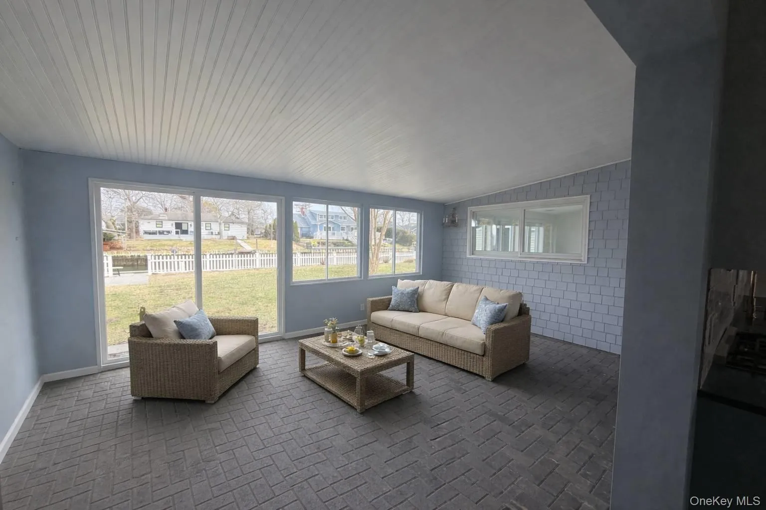 21 Tarpon Road, Southampton, NY, 3 Bedrooms Bedrooms, 7 Rooms Rooms,2 BathroomsBathrooms,Residential,For Rent,Tarpon,0,979302 21 Tarpon Road, Southampton, NY, 3 Bedrooms Bedrooms, 7 Rooms Rooms,2 BathroomsBathrooms,Residential,For Rent,Tarpon,0,979302