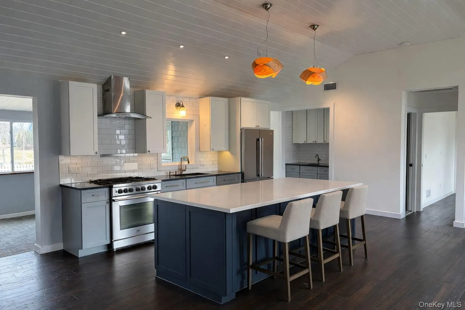 21 Tarpon Road, Southampton, NY, 3 Bedrooms Bedrooms, 7 Rooms Rooms,2 BathroomsBathrooms,Residential,For Rent,Tarpon,0,979302 21 Tarpon Road, Southampton, NY, 3 Bedrooms Bedrooms, 7 Rooms Rooms,2 BathroomsBathrooms,Residential,For Rent,Tarpon,0,979302