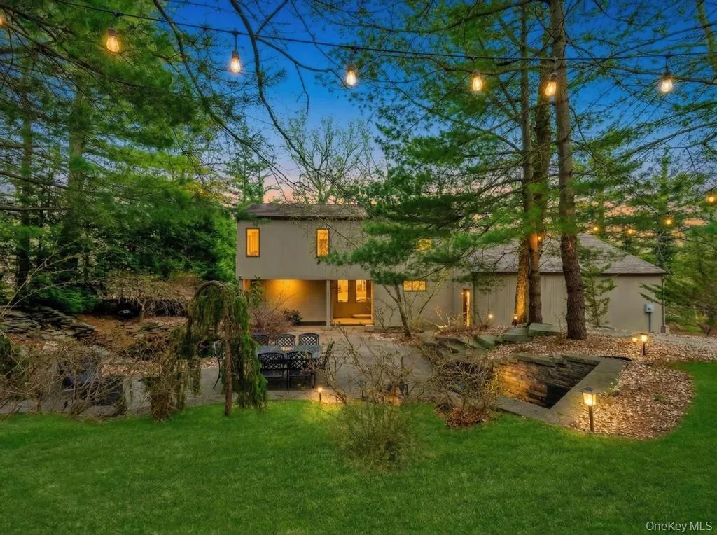 1 Audubon Gate, Brookhaven, NY, 3 Bedrooms Bedrooms, 12 Rooms Rooms,3 BathroomsBathrooms,Residential,For Rent,Audubon Gate,0,979324 1 Audubon Gate, Brookhaven, NY, 3 Bedrooms Bedrooms, 12 Rooms Rooms,3 BathroomsBathrooms,Residential,For Rent,Audubon Gate,0,979324