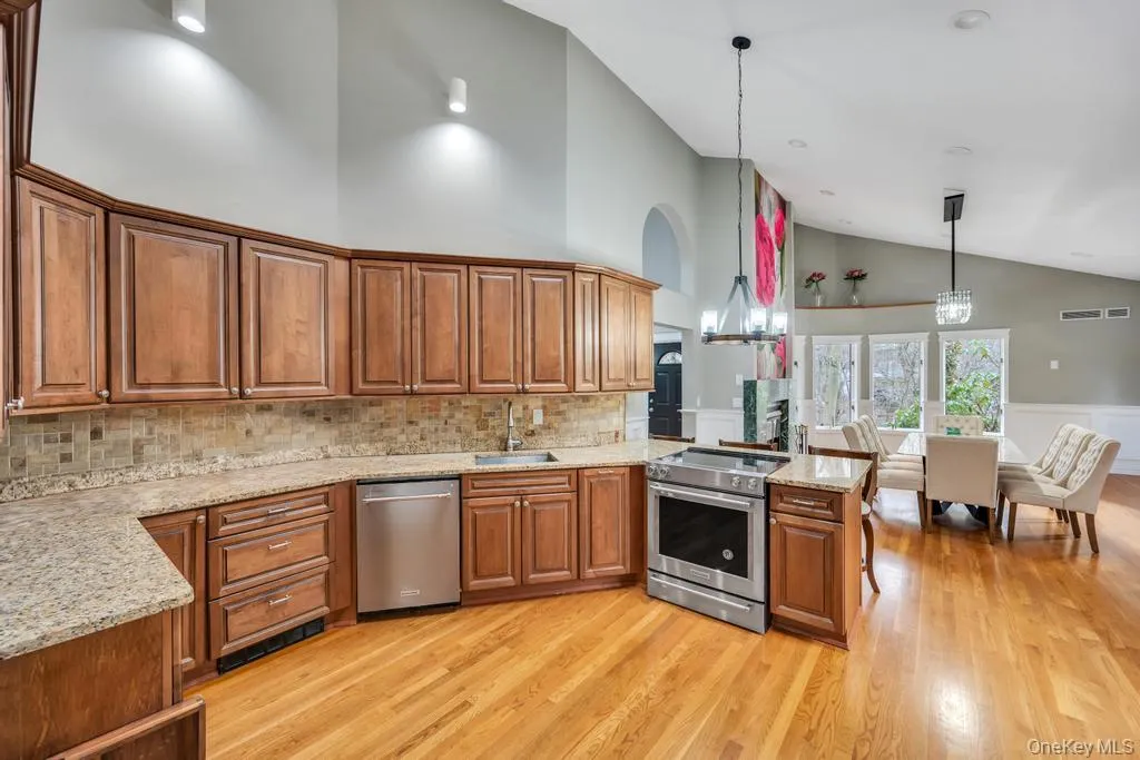 1 Audubon Gate, Brookhaven, NY, 3 Bedrooms Bedrooms, 12 Rooms Rooms,3 BathroomsBathrooms,Residential,For Rent,Audubon Gate,0,979324 1 Audubon Gate, Brookhaven, NY, 3 Bedrooms Bedrooms, 12 Rooms Rooms,3 BathroomsBathrooms,Residential,For Rent,Audubon Gate,0,979324