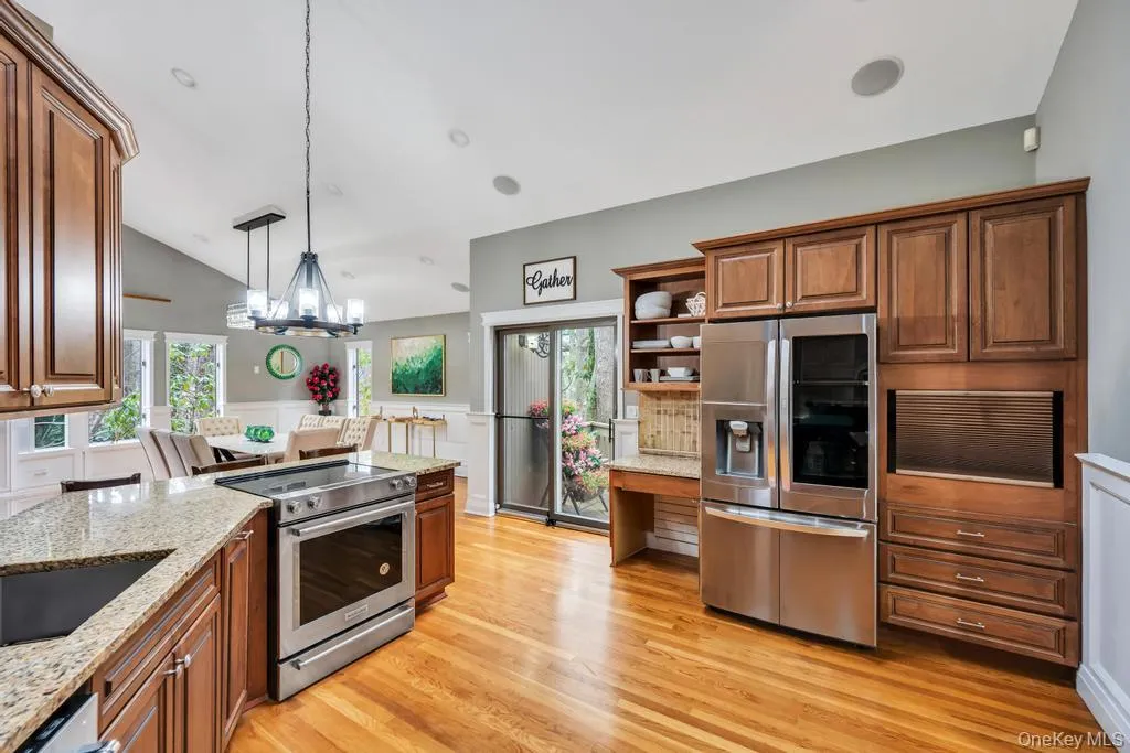 1 Audubon Gate, Brookhaven, NY, 3 Bedrooms Bedrooms, 12 Rooms Rooms,3 BathroomsBathrooms,Residential,For Rent,Audubon Gate,0,979324 1 Audubon Gate, Brookhaven, NY, 3 Bedrooms Bedrooms, 12 Rooms Rooms,3 BathroomsBathrooms,Residential,For Rent,Audubon Gate,0,979324