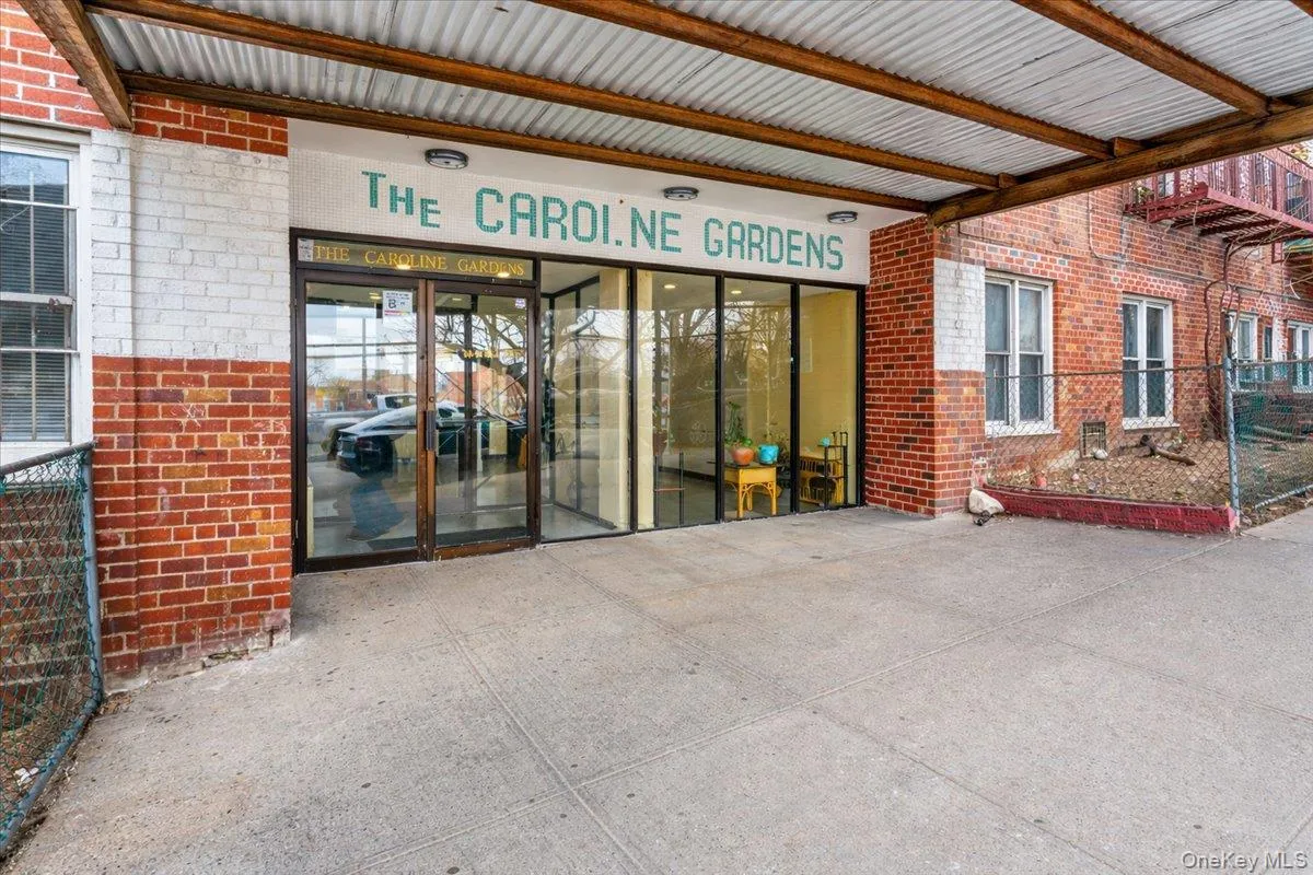 8616 60th Avenue, New York, NY, 1 Bedroom Bedrooms, 4 Rooms Rooms,1 BathroomBathrooms,Residential,For Rent,60th,0,979345 8616 60th Avenue, New York, NY, 1 Bedroom Bedrooms, 4 Rooms Rooms,1 BathroomBathrooms,Residential,For Rent,60th,0,979345