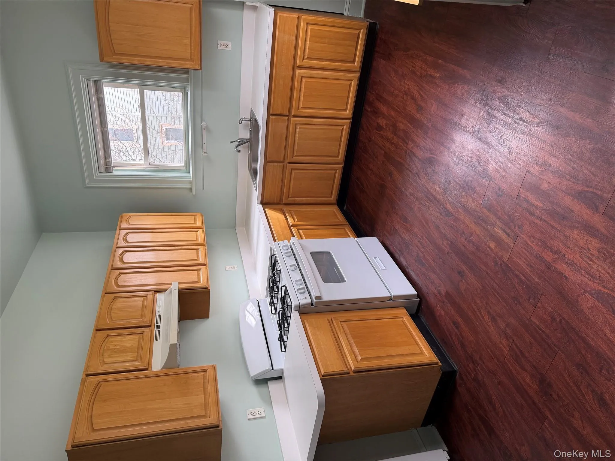 109 Montgomery Street, Poughkeepsie, NY, 2 Bedrooms Bedrooms, 3 Rooms Rooms,1 BathroomBathrooms,Residential Lease,For Rent,Montgomery,0,979353 109 Montgomery Street, Poughkeepsie, NY, 2 Bedrooms Bedrooms, 3 Rooms Rooms,1 BathroomBathrooms,Residential Lease,For Rent,Montgomery,0,979353