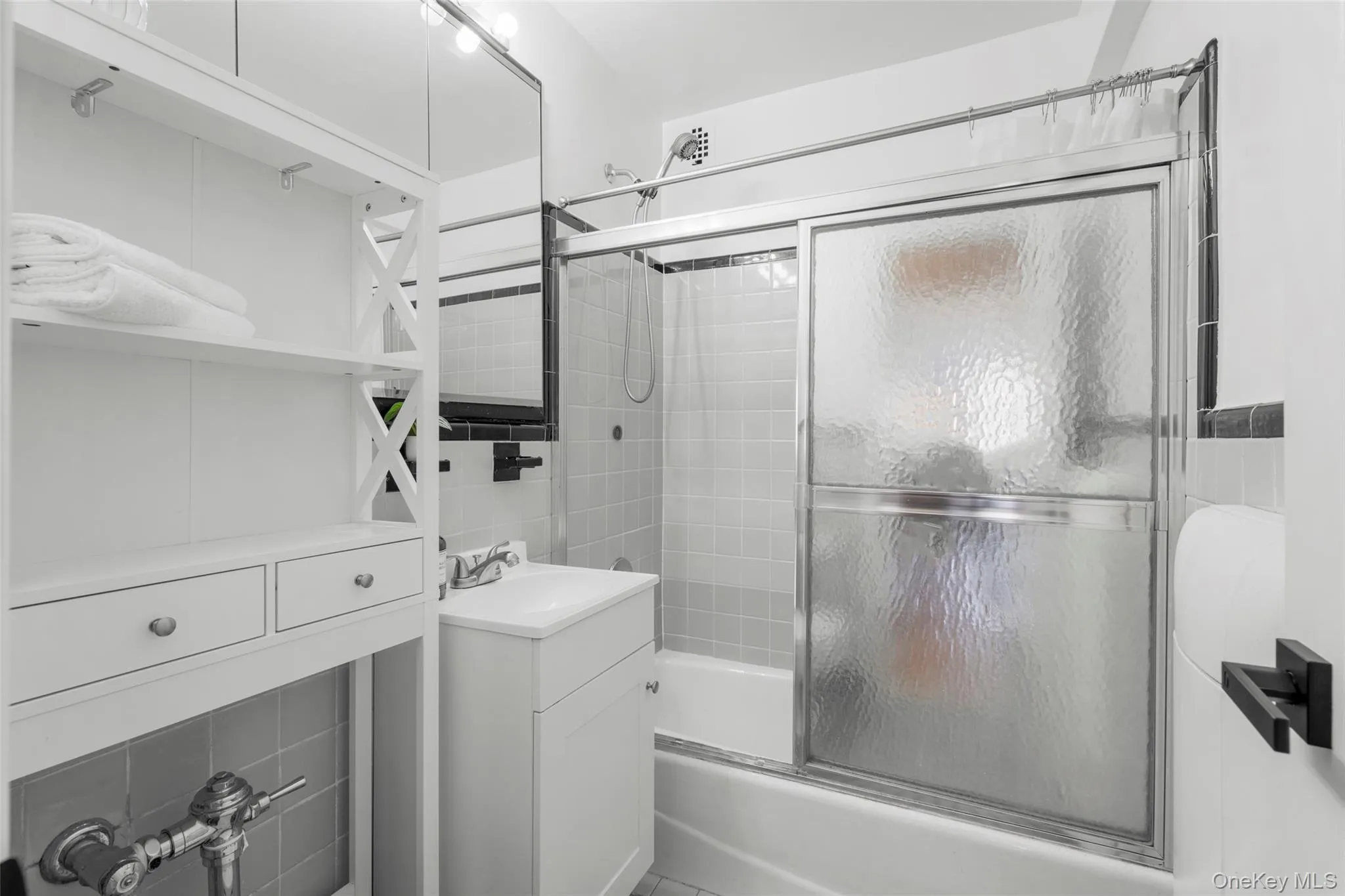 3 Washington Square, Mamaroneck, NY, 1 Bedroom Bedrooms, 4 Rooms Rooms,1 BathroomBathrooms,Residential Sale,For Rent,Washington,0,979354 3 Washington Square, Mamaroneck, NY, 1 Bedroom Bedrooms, 4 Rooms Rooms,1 BathroomBathrooms,Residential Sale,For Rent,Washington,0,979354