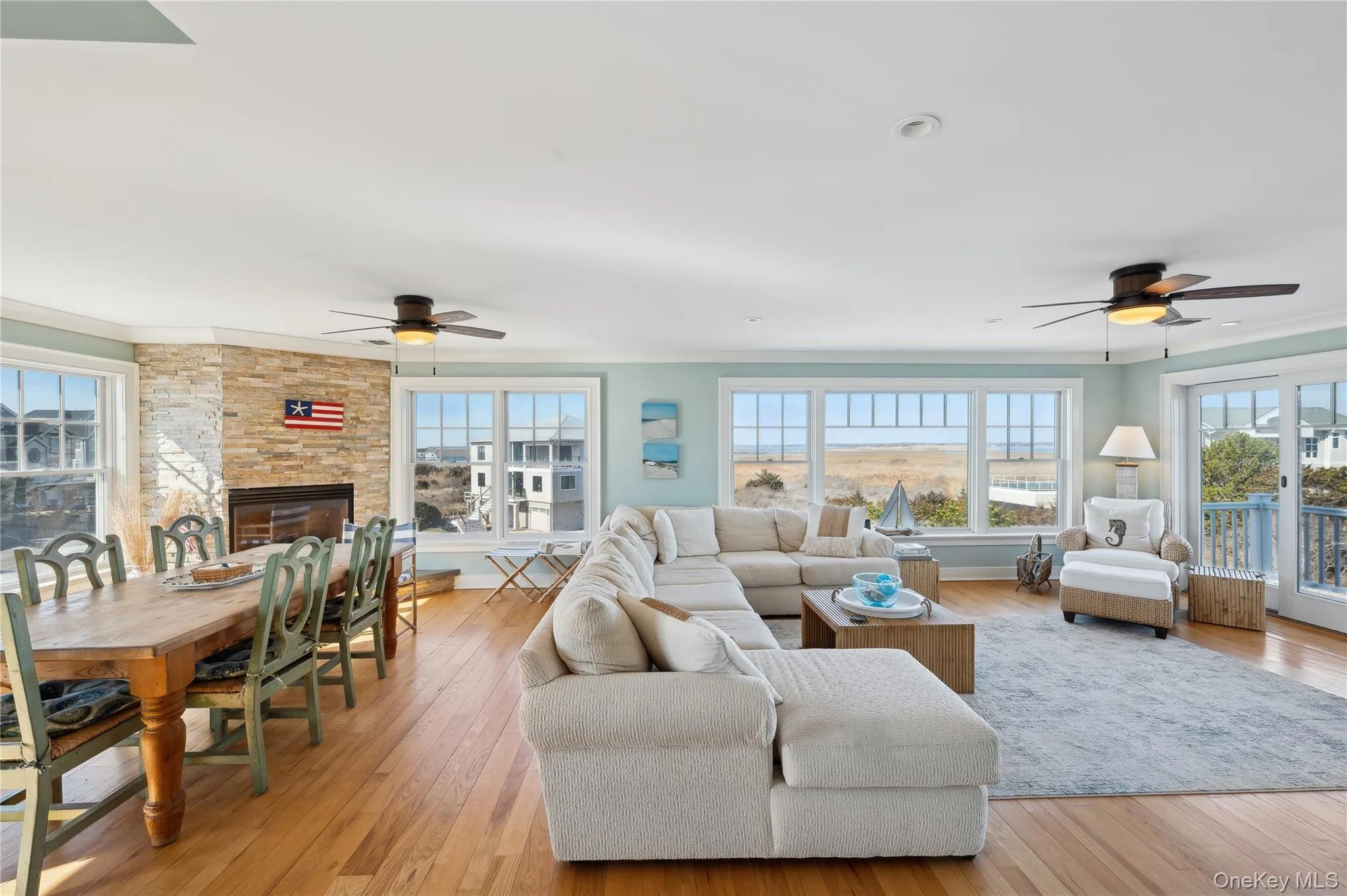 902 Dune Road, Southampton, NY, 5 Bedrooms Bedrooms, 9 Rooms Rooms,3 BathroomsBathrooms,Residential Lease,For Rent,Dune,0,979361 902 Dune Road, Southampton, NY, 5 Bedrooms Bedrooms, 9 Rooms Rooms,3 BathroomsBathrooms,Residential Lease,For Rent,Dune,0,979361