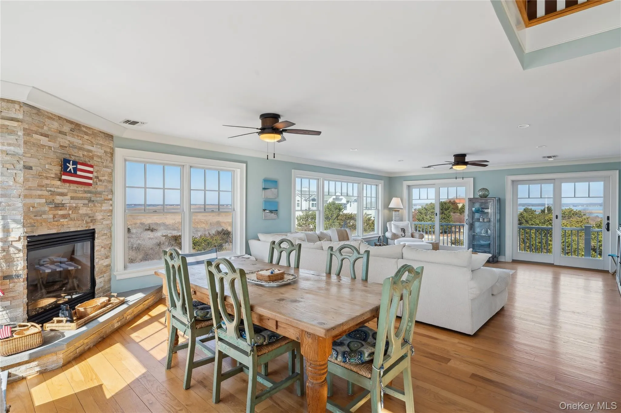 902 Dune Road, Southampton, NY, 5 Bedrooms Bedrooms, 9 Rooms Rooms,3 BathroomsBathrooms,Residential Lease,For Rent,Dune,0,979361 902 Dune Road, Southampton, NY, 5 Bedrooms Bedrooms, 9 Rooms Rooms,3 BathroomsBathrooms,Residential Lease,For Rent,Dune,0,979361