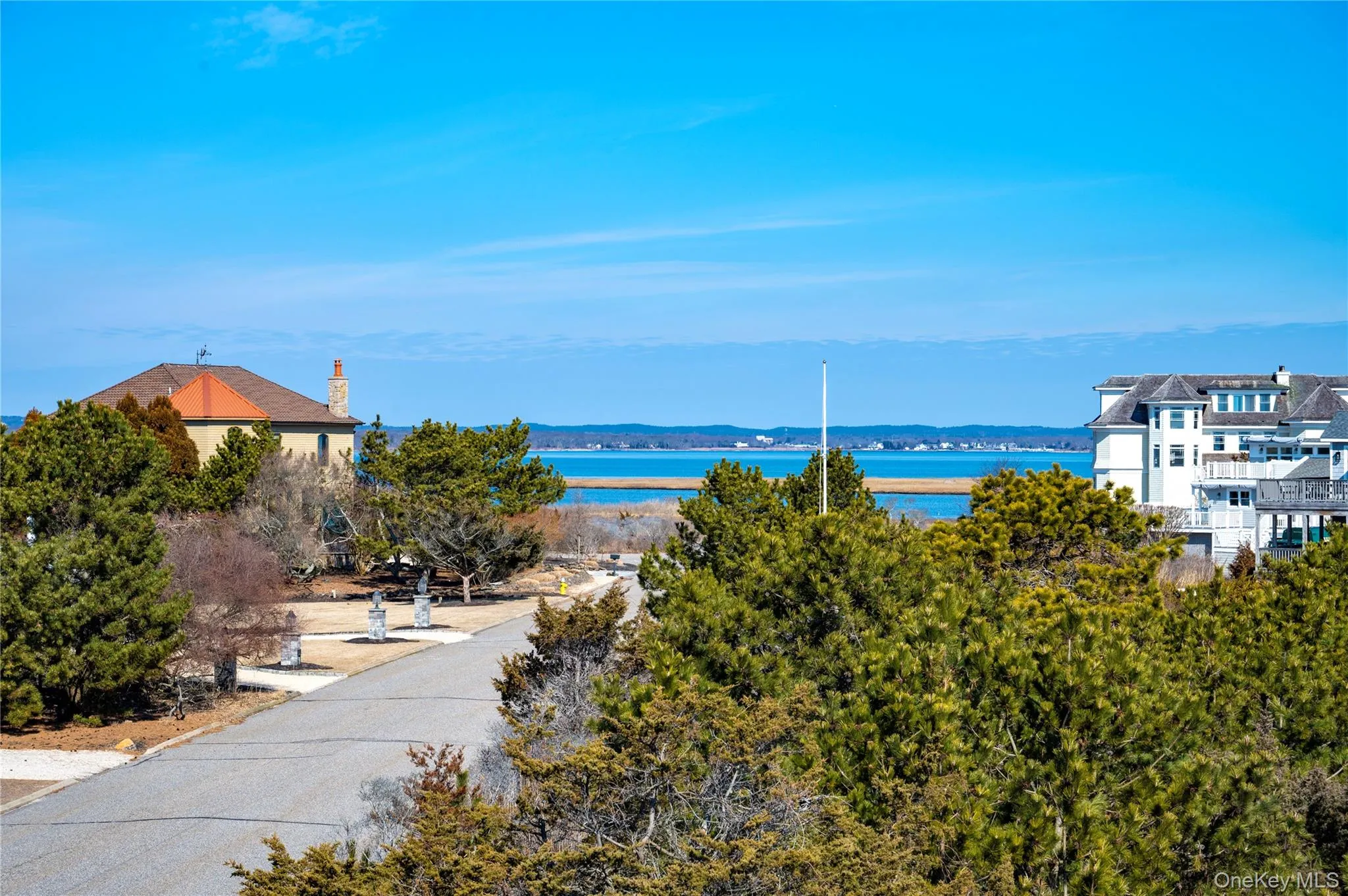 902 Dune Road, Southampton, NY, 5 Bedrooms Bedrooms, 9 Rooms Rooms,3 BathroomsBathrooms,Residential Lease,For Rent,Dune,0,979361 902 Dune Road, Southampton, NY, 5 Bedrooms Bedrooms, 9 Rooms Rooms,3 BathroomsBathrooms,Residential Lease,For Rent,Dune,0,979361