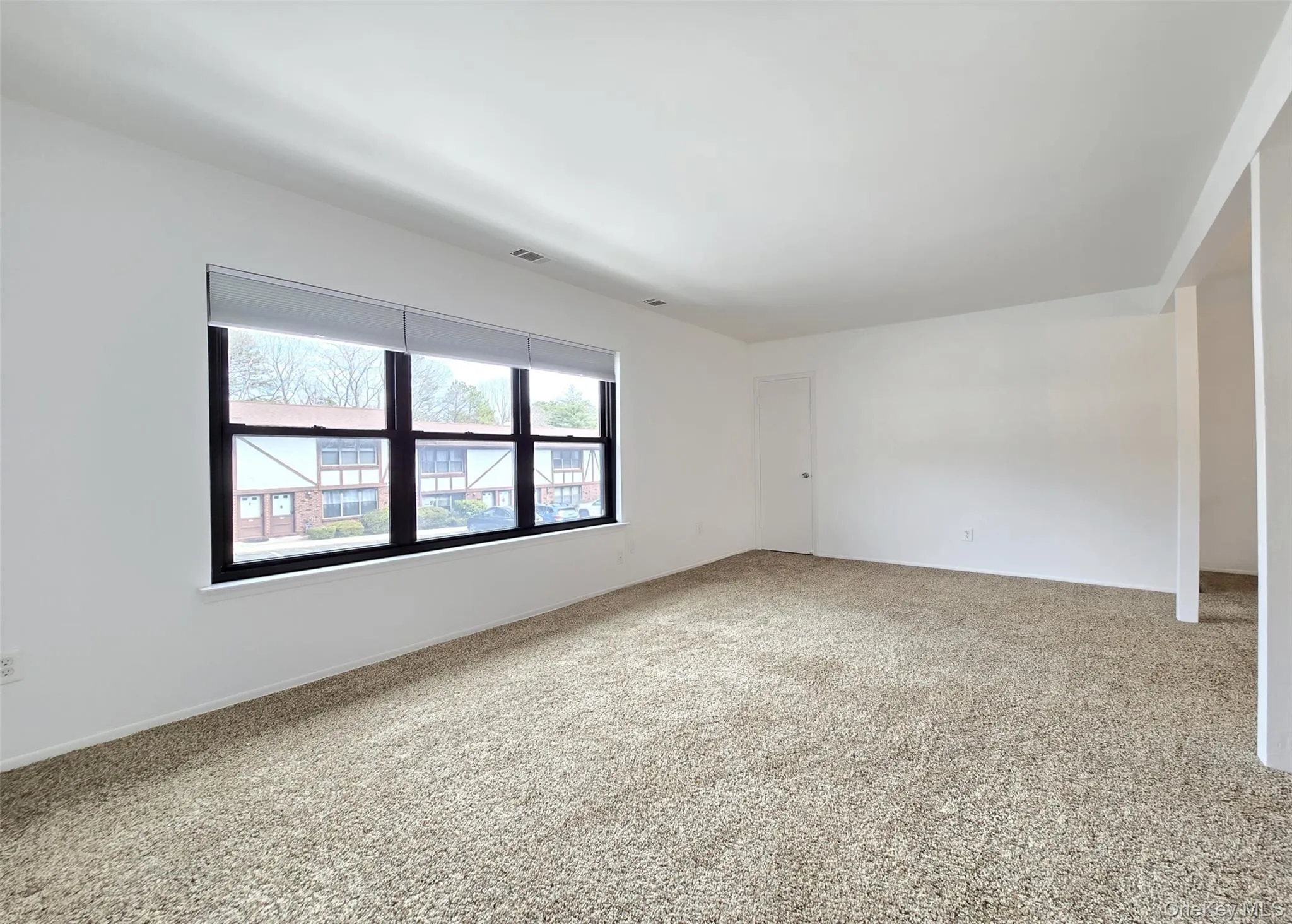 86 Bailey Court, Brookhaven, NY, 1 Bedroom Bedrooms, 4 Rooms Rooms,1 BathroomBathrooms,Residential,For Rent,Bailey,0,979370 86 Bailey Court, Brookhaven, NY, 1 Bedroom Bedrooms, 4 Rooms Rooms,1 BathroomBathrooms,Residential,For Rent,Bailey,0,979370