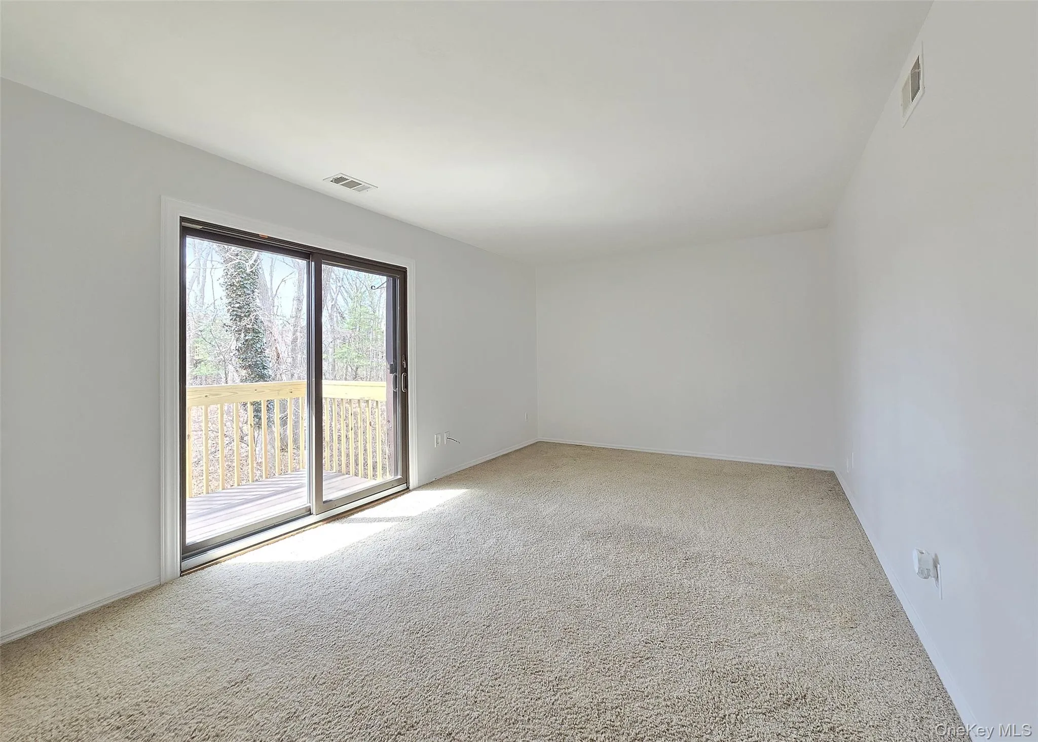 86 Bailey Court, Brookhaven, NY, 1 Bedroom Bedrooms, 4 Rooms Rooms,1 BathroomBathrooms,Residential,For Rent,Bailey,0,979370 86 Bailey Court, Brookhaven, NY, 1 Bedroom Bedrooms, 4 Rooms Rooms,1 BathroomBathrooms,Residential,For Rent,Bailey,0,979370