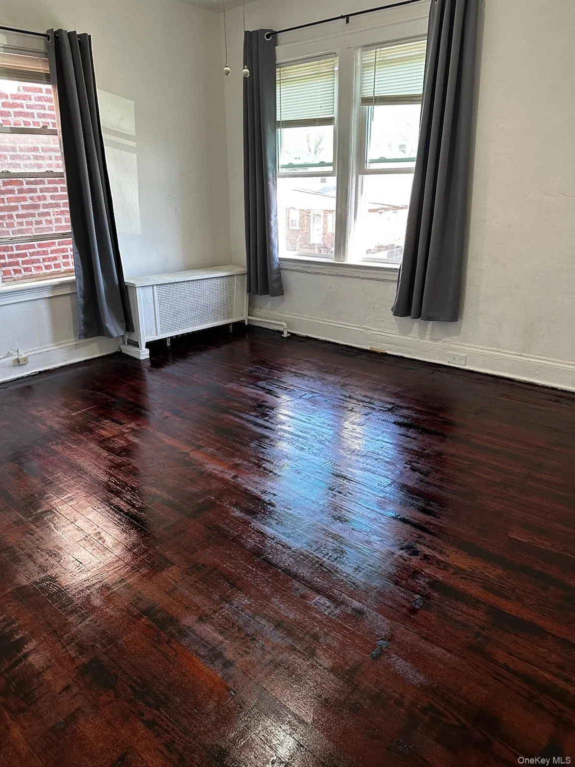 9318 240th Street, New York, NY, 1 Bedroom Bedrooms, 3 Rooms Rooms,1 BathroomBathrooms,Residential Lease,For Rent,240th,0,979378 9318 240th Street, New York, NY, 1 Bedroom Bedrooms, 3 Rooms Rooms,1 BathroomBathrooms,Residential Lease,For Rent,240th,0,979378