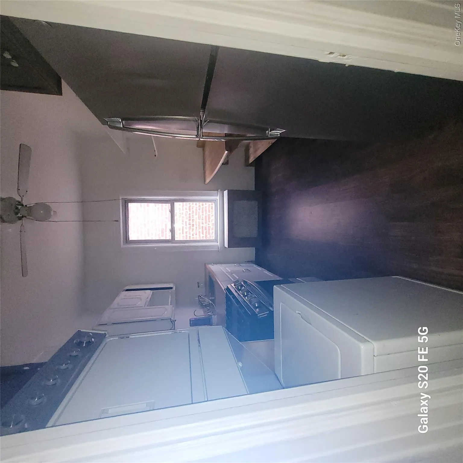9318 240th Street, New York, NY, 1 Bedroom Bedrooms, 3 Rooms Rooms,1 BathroomBathrooms,Residential Lease,For Rent,240th,0,979378 9318 240th Street, New York, NY, 1 Bedroom Bedrooms, 3 Rooms Rooms,1 BathroomBathrooms,Residential Lease,For Rent,240th,0,979378