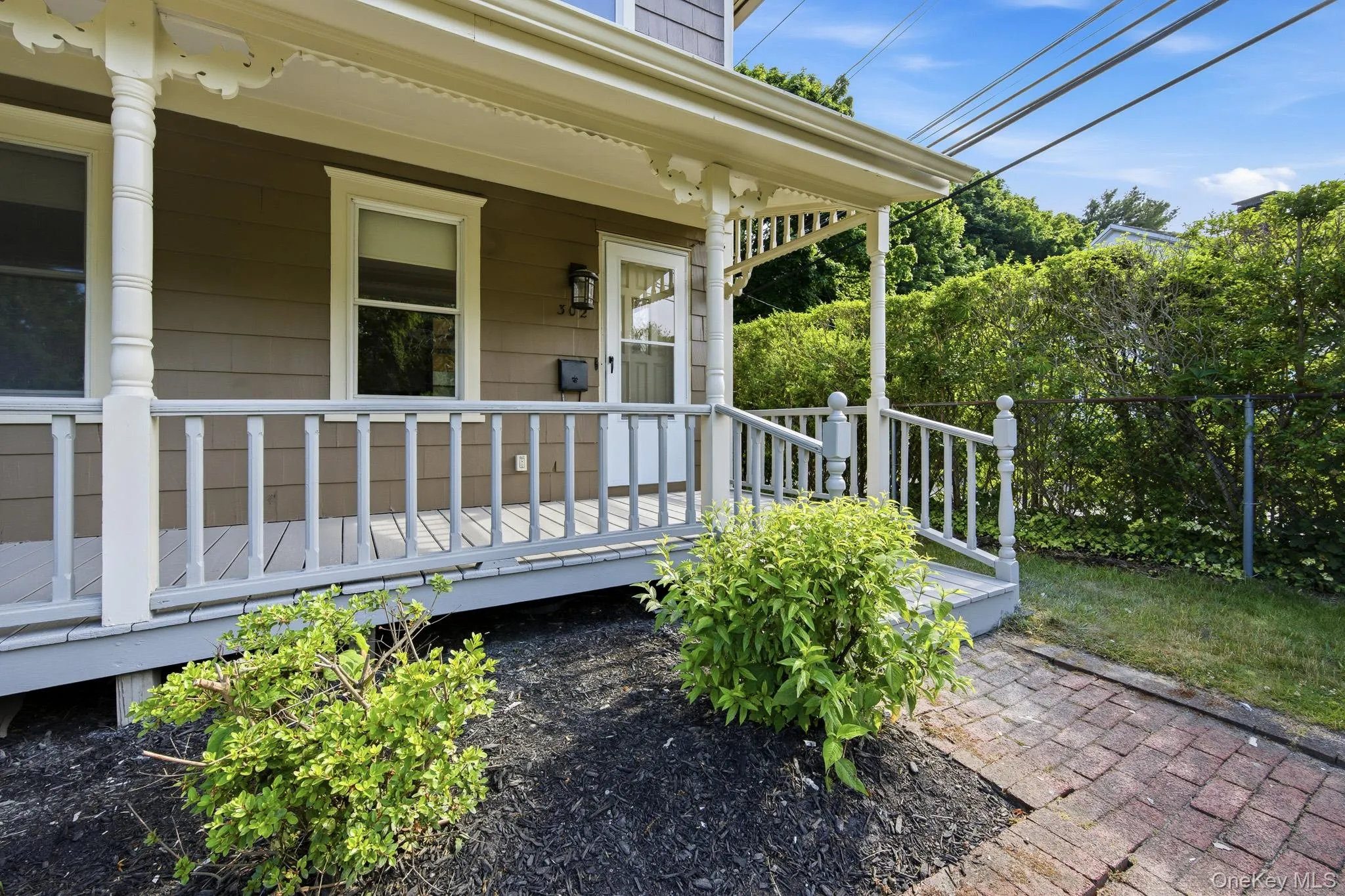 302 Broadway, Brookhaven, NY, 3 Bedrooms Bedrooms, 6 Rooms Rooms,2 BathroomsBathrooms,Residential,For Rent,Broadway,0,979382 302 Broadway, Brookhaven, NY, 3 Bedrooms Bedrooms, 6 Rooms Rooms,2 BathroomsBathrooms,Residential,For Rent,Broadway,0,979382