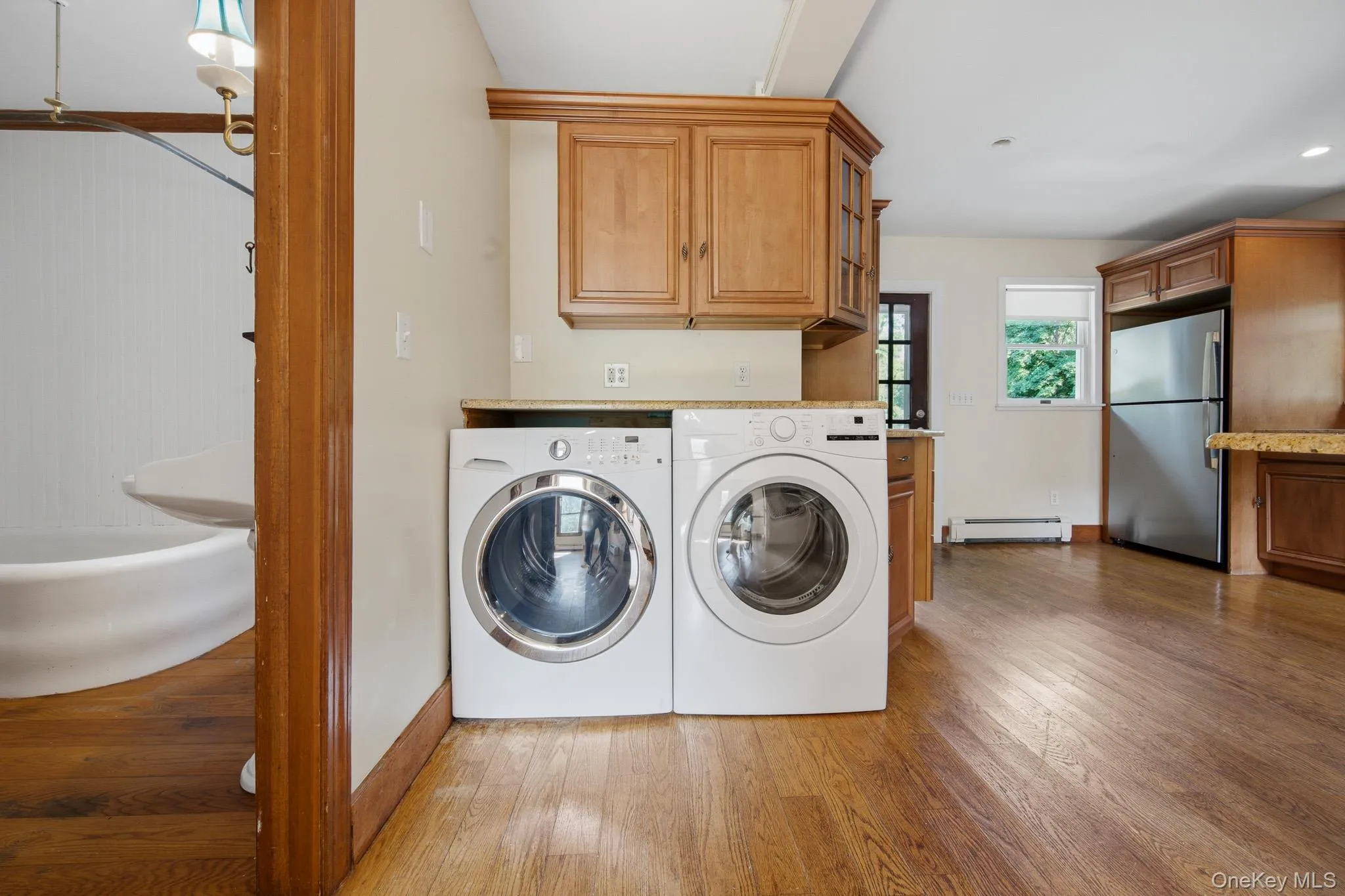 302 Broadway, Brookhaven, NY, 3 Bedrooms Bedrooms, 6 Rooms Rooms,2 BathroomsBathrooms,Residential,For Rent,Broadway,0,979382 302 Broadway, Brookhaven, NY, 3 Bedrooms Bedrooms, 6 Rooms Rooms,2 BathroomsBathrooms,Residential,For Rent,Broadway,0,979382