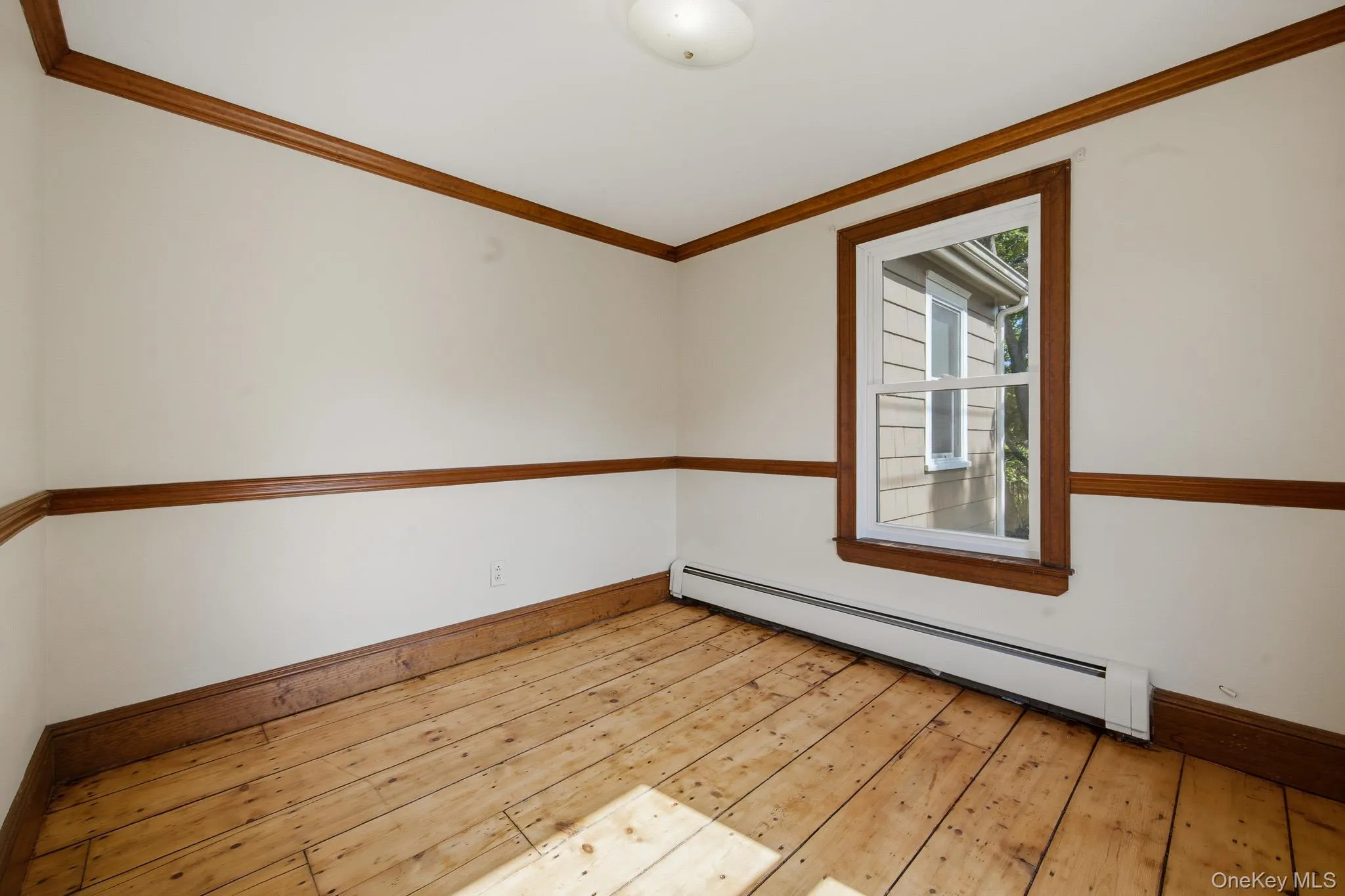 302 Broadway, Brookhaven, NY, 3 Bedrooms Bedrooms, 6 Rooms Rooms,2 BathroomsBathrooms,Residential,For Rent,Broadway,0,979382 302 Broadway, Brookhaven, NY, 3 Bedrooms Bedrooms, 6 Rooms Rooms,2 BathroomsBathrooms,Residential,For Rent,Broadway,0,979382
