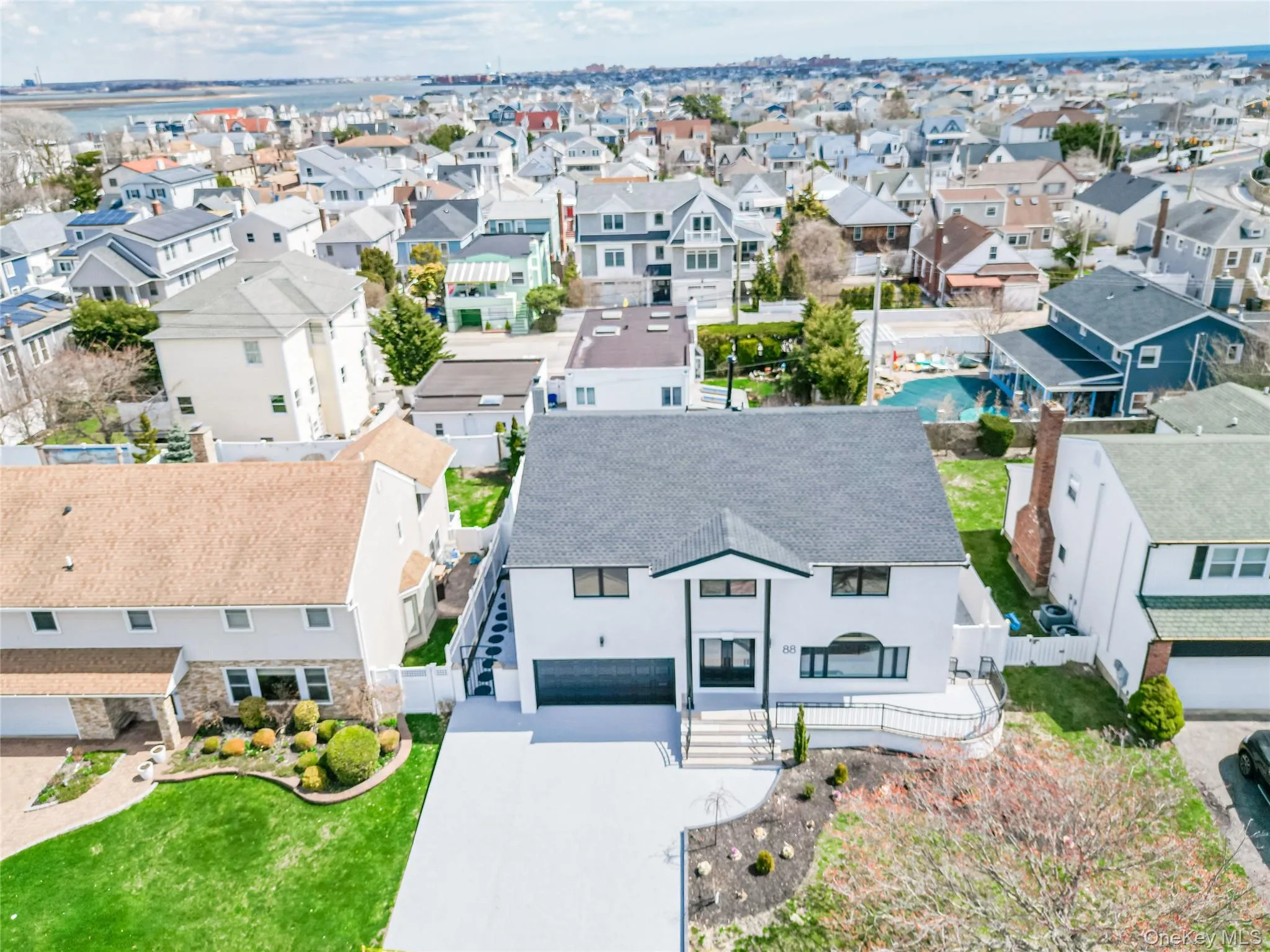 88 Mark Lane, Hempstead, NY, 5 Bedrooms Bedrooms, 12 Rooms Rooms,2 BathroomsBathrooms,Residential,For Rent,Mark,0,979394 88 Mark Lane, Hempstead, NY, 5 Bedrooms Bedrooms, 12 Rooms Rooms,2 BathroomsBathrooms,Residential,For Rent,Mark,0,979394