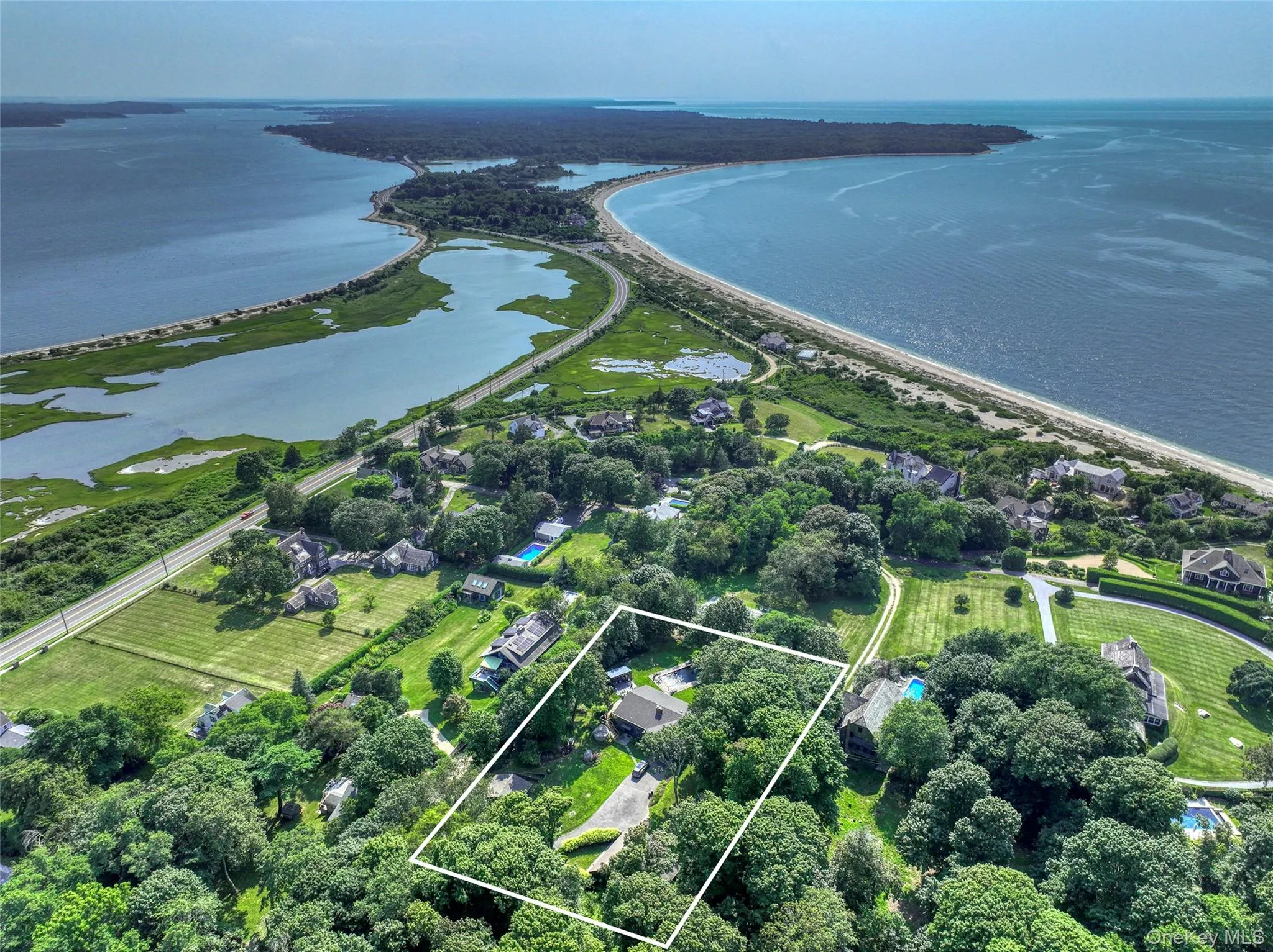 Bird's eye view featuring a water view Bird's eye view featuring a water view