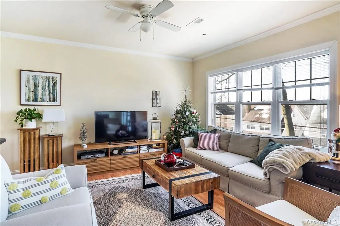 297 Post Road, White Plains, NY, 3 Bedrooms Bedrooms, 6 Rooms Rooms,2 BathroomsBathrooms,Residential Lease,For Rent,Post,0,979405 297 Post Road, White Plains, NY, 3 Bedrooms Bedrooms, 6 Rooms Rooms,2 BathroomsBathrooms,Residential Lease,For Rent,Post,0,979405