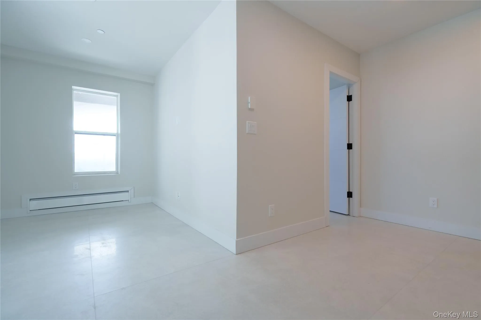 315 Broadway, Long Beach, NY, 1 Bedroom Bedrooms, 3 Rooms Rooms,1 BathroomBathrooms,Residential Lease,For Rent,Broadway,0,979411 315 Broadway, Long Beach, NY, 1 Bedroom Bedrooms, 3 Rooms Rooms,1 BathroomBathrooms,Residential Lease,For Rent,Broadway,0,979411