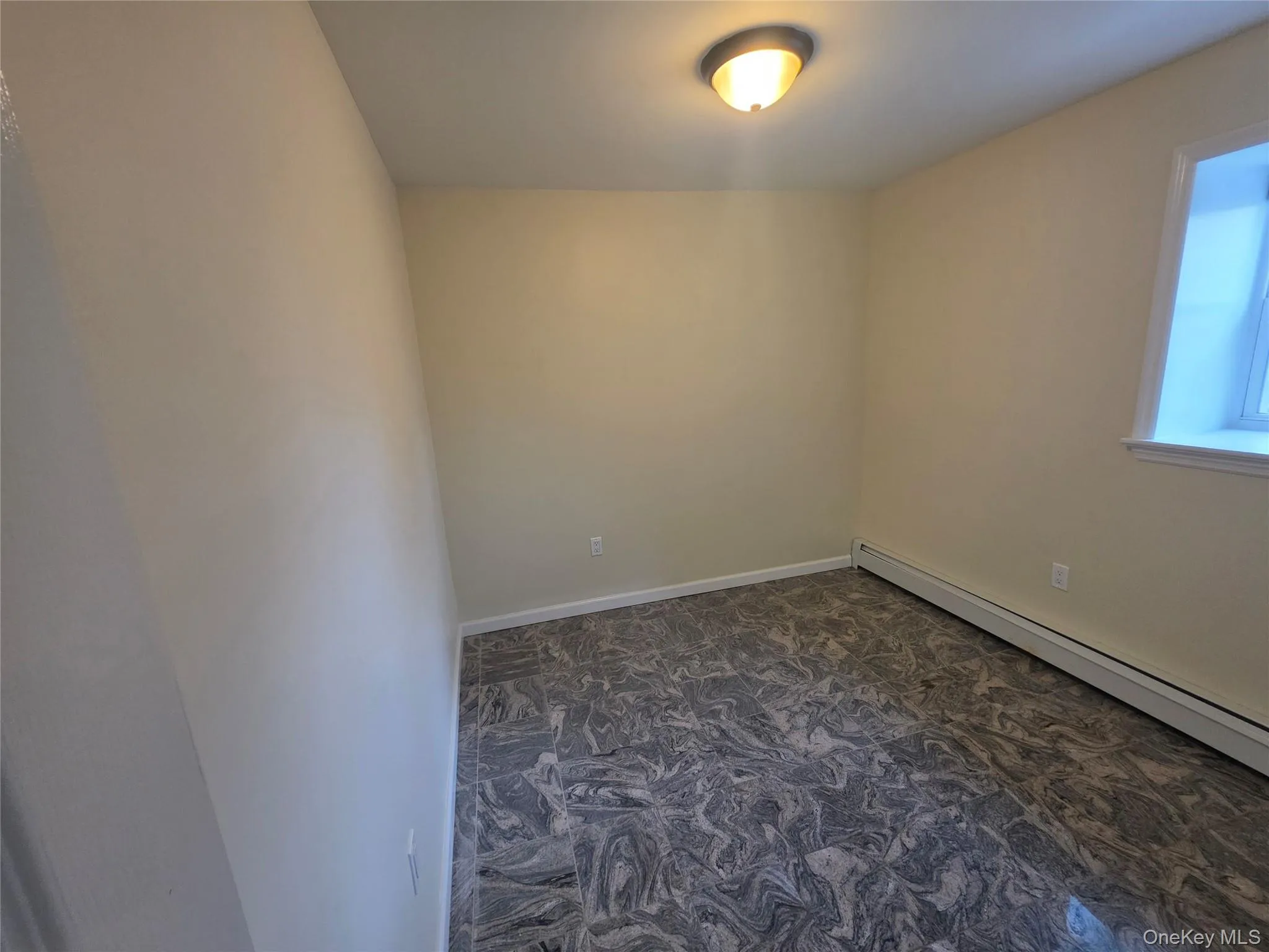28 Hasbrouck Street, Newburgh (city), NY, 1 Bedroom Bedrooms, 2 Rooms Rooms,1 BathroomBathrooms,Residential Lease,For Rent,Hasbrouck,0,979417 28 Hasbrouck Street, Newburgh (city), NY, 1 Bedroom Bedrooms, 2 Rooms Rooms,1 BathroomBathrooms,Residential Lease,For Rent,Hasbrouck,0,979417