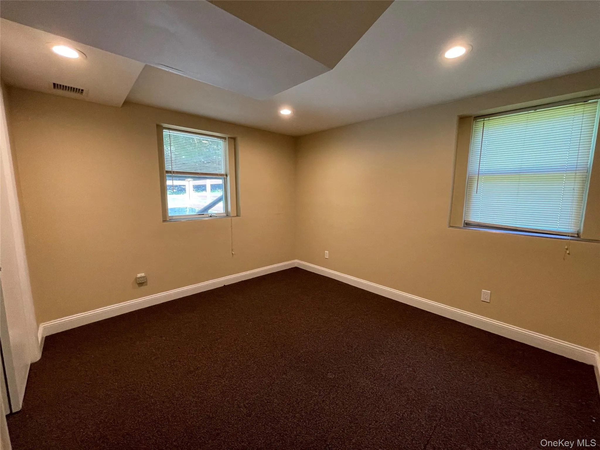 328 B Broadway, Brookhaven, NY, 2 Bedrooms Bedrooms, 4 Rooms Rooms,1 BathroomBathrooms,Residential Lease,For Rent,Broadway,0,979427 328 B Broadway, Brookhaven, NY, 2 Bedrooms Bedrooms, 4 Rooms Rooms,1 BathroomBathrooms,Residential Lease,For Rent,Broadway,0,979427