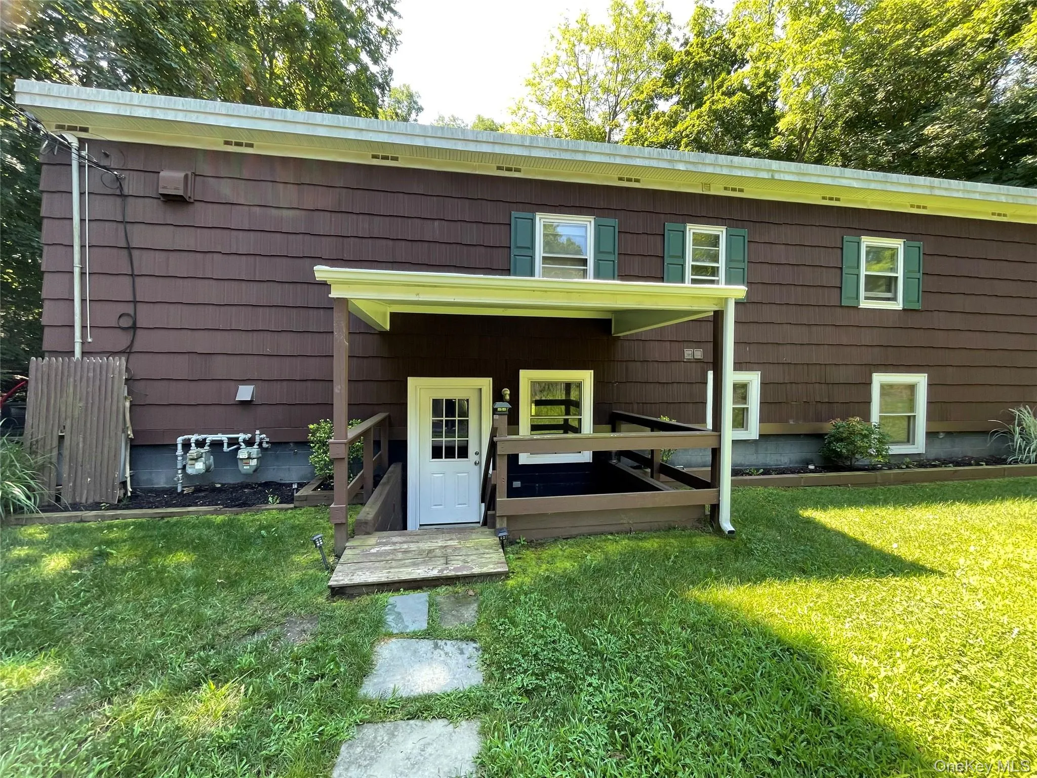 328 B Broadway, Brookhaven, NY, 2 Bedrooms Bedrooms, 4 Rooms Rooms,1 BathroomBathrooms,Residential Lease,For Rent,Broadway,0,979427 328 B Broadway, Brookhaven, NY, 2 Bedrooms Bedrooms, 4 Rooms Rooms,1 BathroomBathrooms,Residential Lease,For Rent,Broadway,0,979427