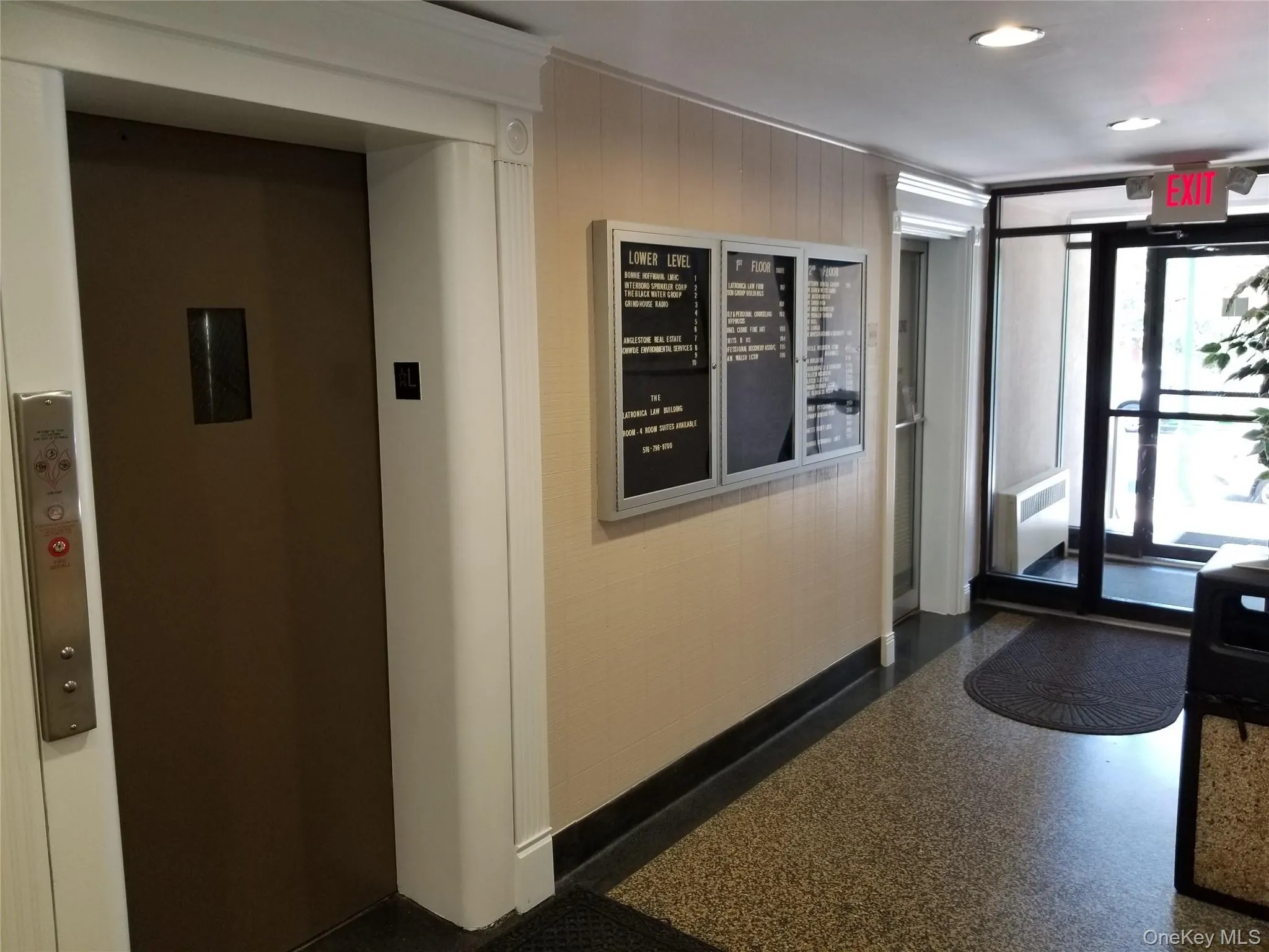 64 Division Avenue, Hempstead, NY, ,Commercial Lease,For Rent,Division,0,979432 64 Division Avenue, Hempstead, NY, ,Commercial Lease,For Rent,Division,0,979432