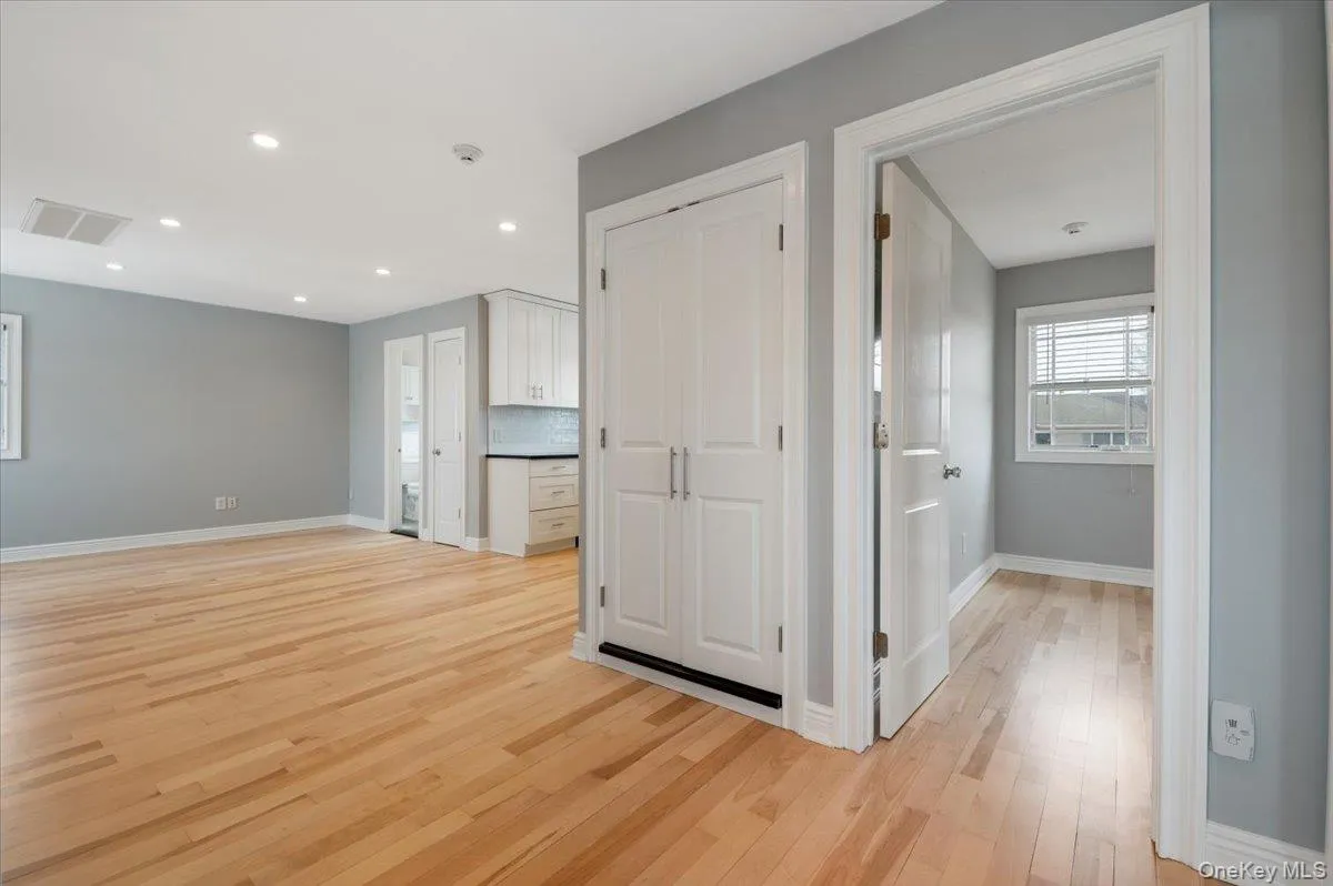 769 Fulton Street, Oyster Bay, NY, 2 Bedrooms Bedrooms, 3 Rooms Rooms,1 BathroomBathrooms,Residential Lease,For Rent,Fulton,0,979434 769 Fulton Street, Oyster Bay, NY, 2 Bedrooms Bedrooms, 3 Rooms Rooms,1 BathroomBathrooms,Residential Lease,For Rent,Fulton,0,979434