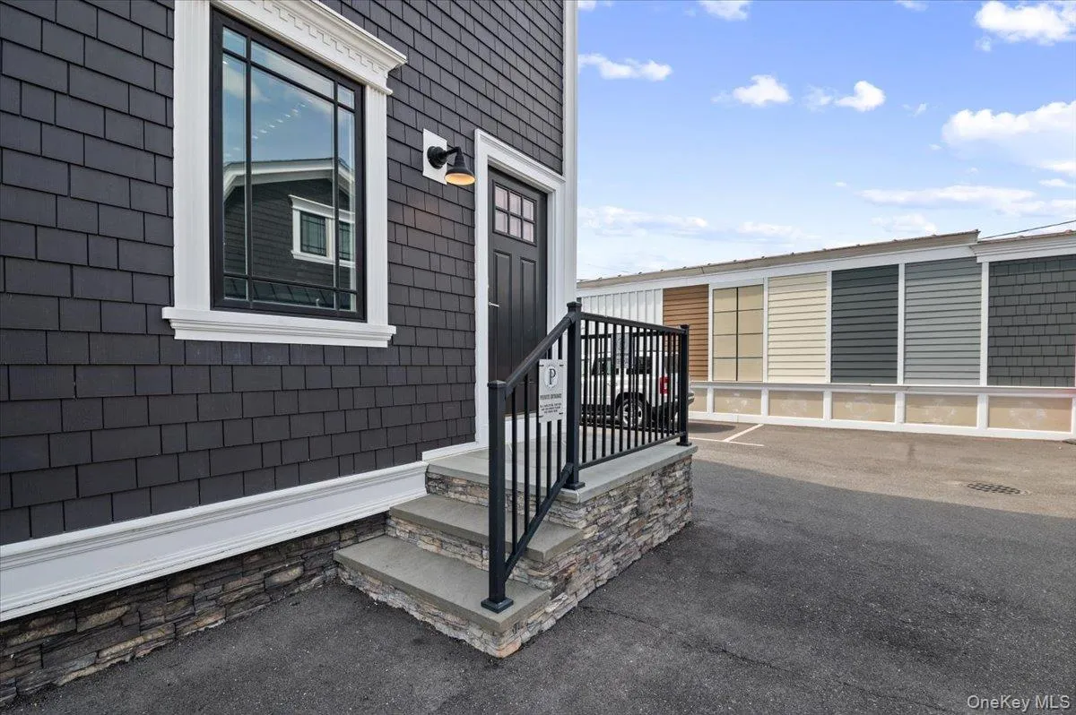 769 Fulton Street, Oyster Bay, NY, 2 Bedrooms Bedrooms, 3 Rooms Rooms,1 BathroomBathrooms,Residential Lease,For Rent,Fulton,0,979434 769 Fulton Street, Oyster Bay, NY, 2 Bedrooms Bedrooms, 3 Rooms Rooms,1 BathroomBathrooms,Residential Lease,For Rent,Fulton,0,979434