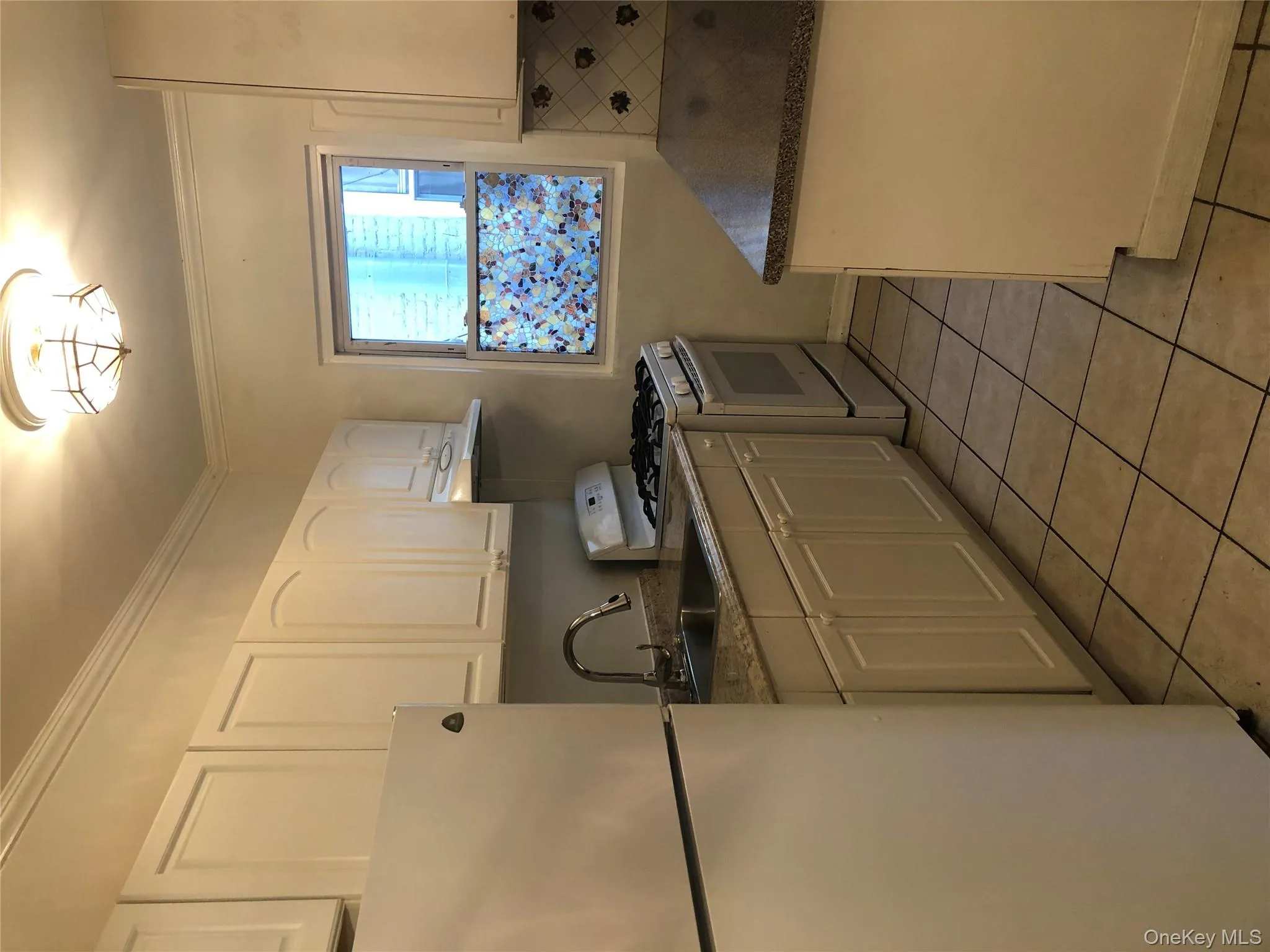 30-11 85th Street, New York, NY, 3 Bedrooms Bedrooms, 5 Rooms Rooms,1 BathroomBathrooms,Residential Lease,For Rent,85th,0,979436 30-11 85th Street, New York, NY, 3 Bedrooms Bedrooms, 5 Rooms Rooms,1 BathroomBathrooms,Residential Lease,For Rent,85th,0,979436