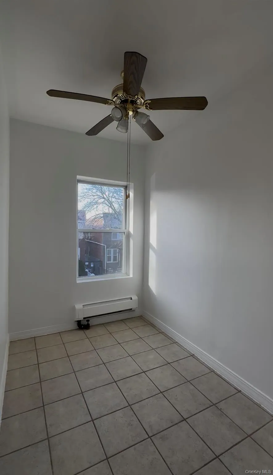 30-11 85th Street, New York, NY, 3 Bedrooms Bedrooms, 5 Rooms Rooms,1 BathroomBathrooms,Residential Lease,For Rent,85th,0,979436 30-11 85th Street, New York, NY, 3 Bedrooms Bedrooms, 5 Rooms Rooms,1 BathroomBathrooms,Residential Lease,For Rent,85th,0,979436