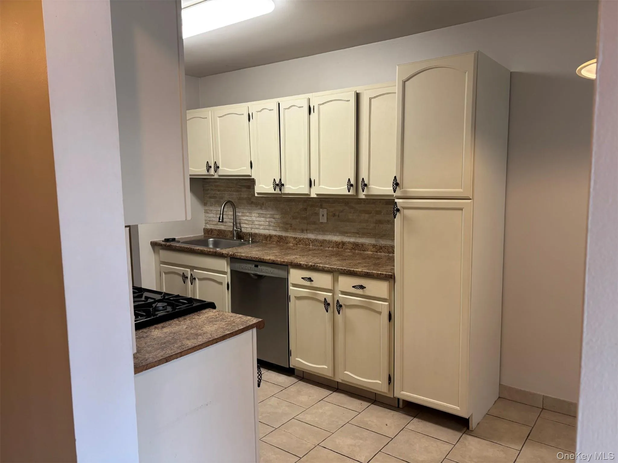 92 Lake Ridge Cove, Yorktown, NY, 2 Bedrooms Bedrooms, 5 Rooms Rooms,2 BathroomsBathrooms,Residential,For Rent,Lake Ridge,0,979447 92 Lake Ridge Cove, Yorktown, NY, 2 Bedrooms Bedrooms, 5 Rooms Rooms,2 BathroomsBathrooms,Residential,For Rent,Lake Ridge,0,979447