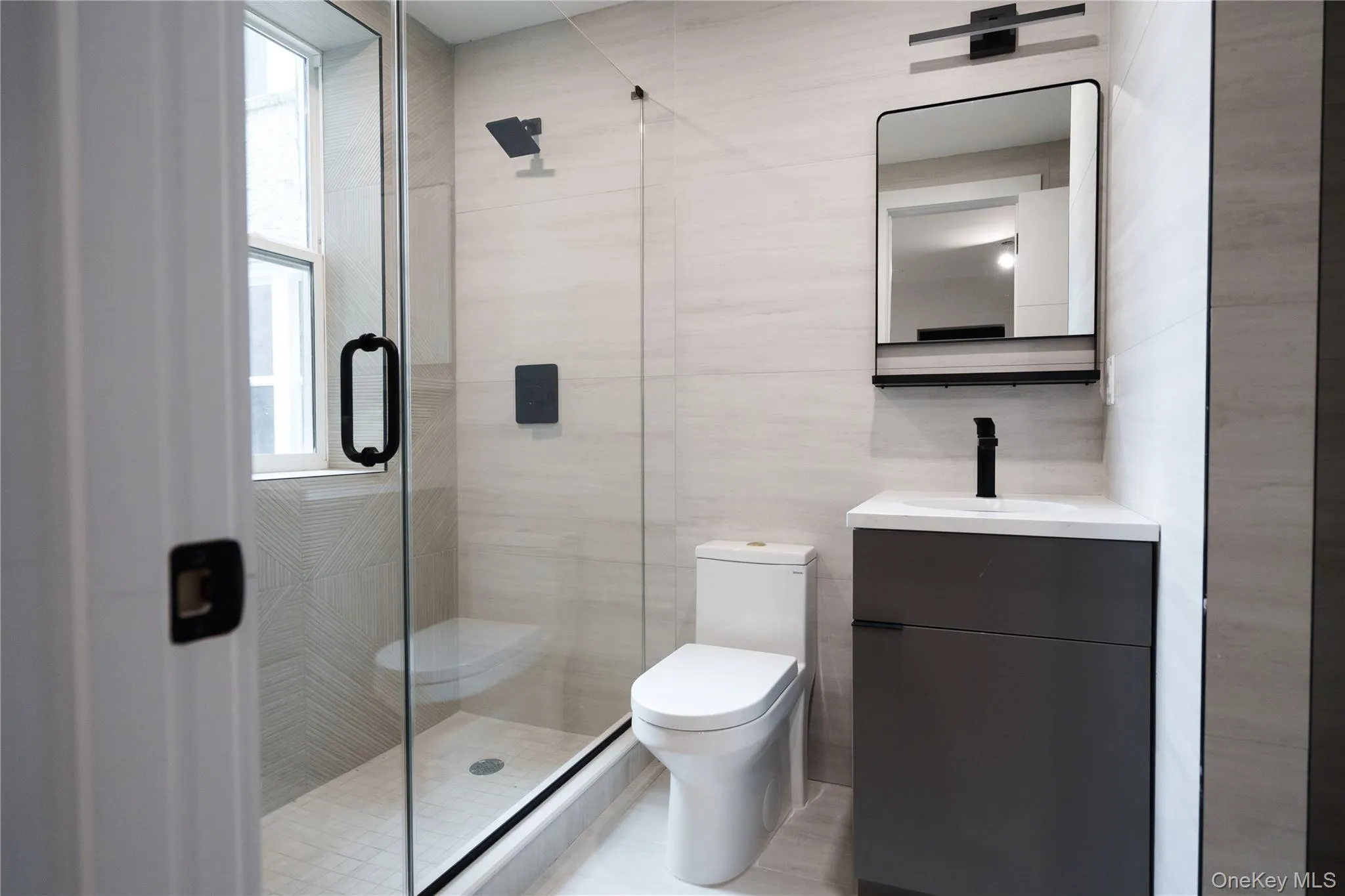 315 1P Broadway, Long Beach, NY, 3 Rooms Rooms,1 BathroomBathrooms,Residential Lease,For Rent,Broadway,0,979461 315 1P Broadway, Long Beach, NY, 3 Rooms Rooms,1 BathroomBathrooms,Residential Lease,For Rent,Broadway,0,979461