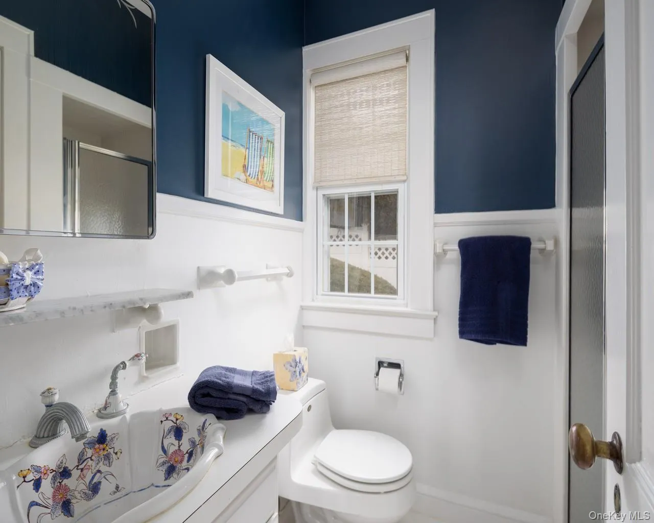 16 Point Road, Brookhaven, NY, 5 Bedrooms Bedrooms, 9 Rooms Rooms,5 BathroomsBathrooms,Residential,For Rent,Point,0,979475 16 Point Road, Brookhaven, NY, 5 Bedrooms Bedrooms, 9 Rooms Rooms,5 BathroomsBathrooms,Residential,For Rent,Point,0,979475