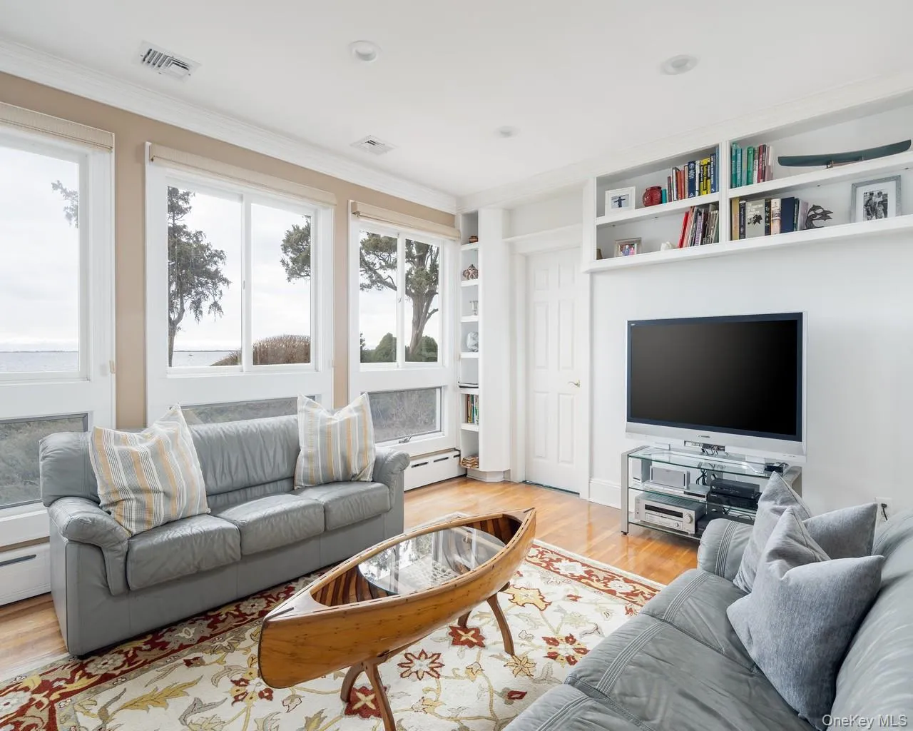 16 Point Road, Brookhaven, NY, 5 Bedrooms Bedrooms, 9 Rooms Rooms,5 BathroomsBathrooms,Residential,For Rent,Point,0,979475 16 Point Road, Brookhaven, NY, 5 Bedrooms Bedrooms, 9 Rooms Rooms,5 BathroomsBathrooms,Residential,For Rent,Point,0,979475