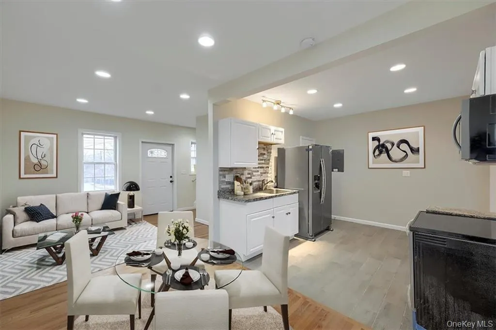 307 Tower Avenue, Montgomery, NY, 3 Bedrooms Bedrooms, 5 Rooms Rooms,1 BathroomBathrooms,Residential Sale,For Rent,Tower,0,979477 307 Tower Avenue, Montgomery, NY, 3 Bedrooms Bedrooms, 5 Rooms Rooms,1 BathroomBathrooms,Residential Sale,For Rent,Tower,0,979477