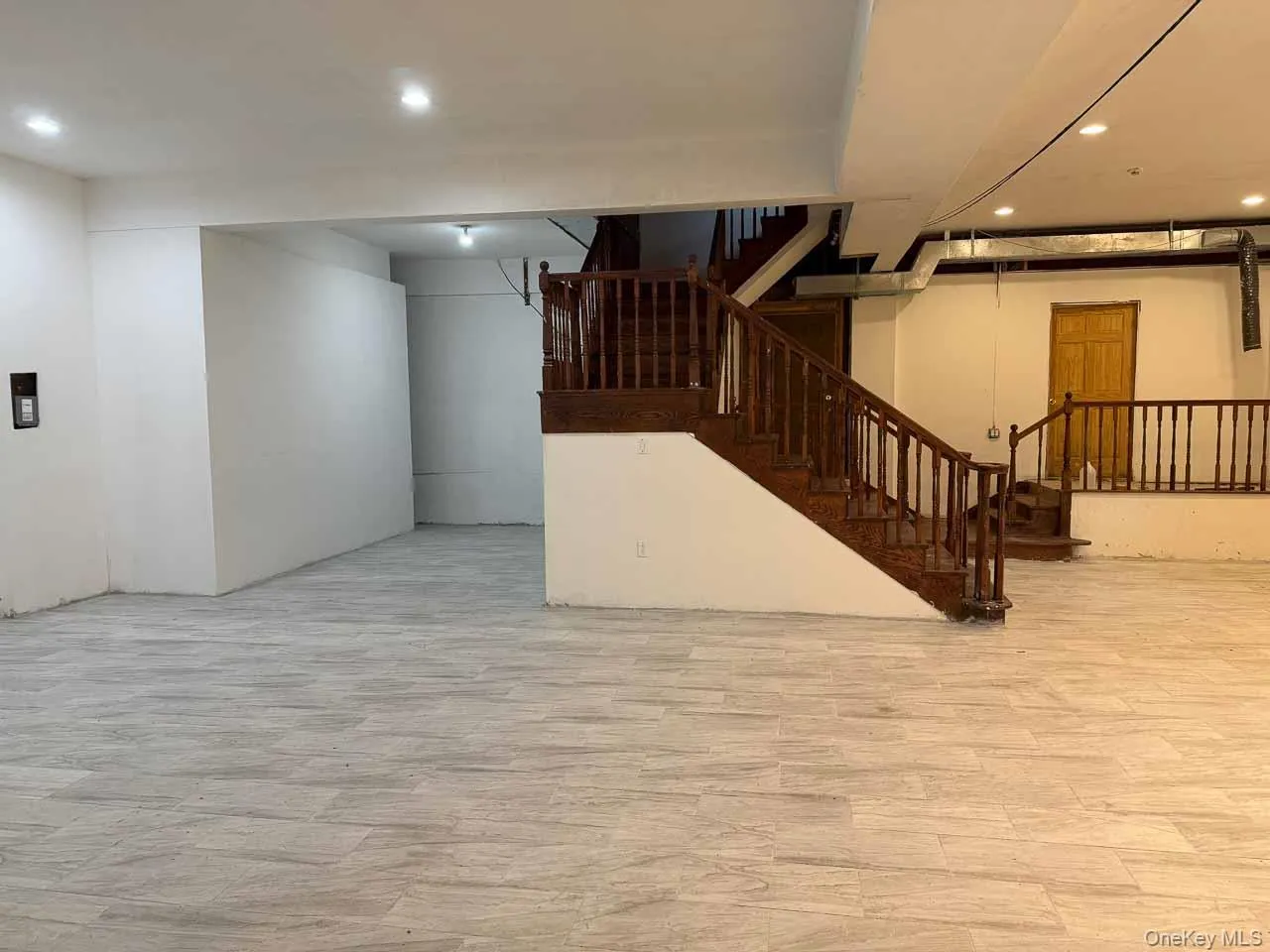 180 Stone Hill Road, Bedford, NY, 6 Bedrooms Bedrooms, 17 Rooms Rooms,4 BathroomsBathrooms,Residential Lease,For Rent,Stone Hill,0,979497 180 Stone Hill Road, Bedford, NY, 6 Bedrooms Bedrooms, 17 Rooms Rooms,4 BathroomsBathrooms,Residential Lease,For Rent,Stone Hill,0,979497