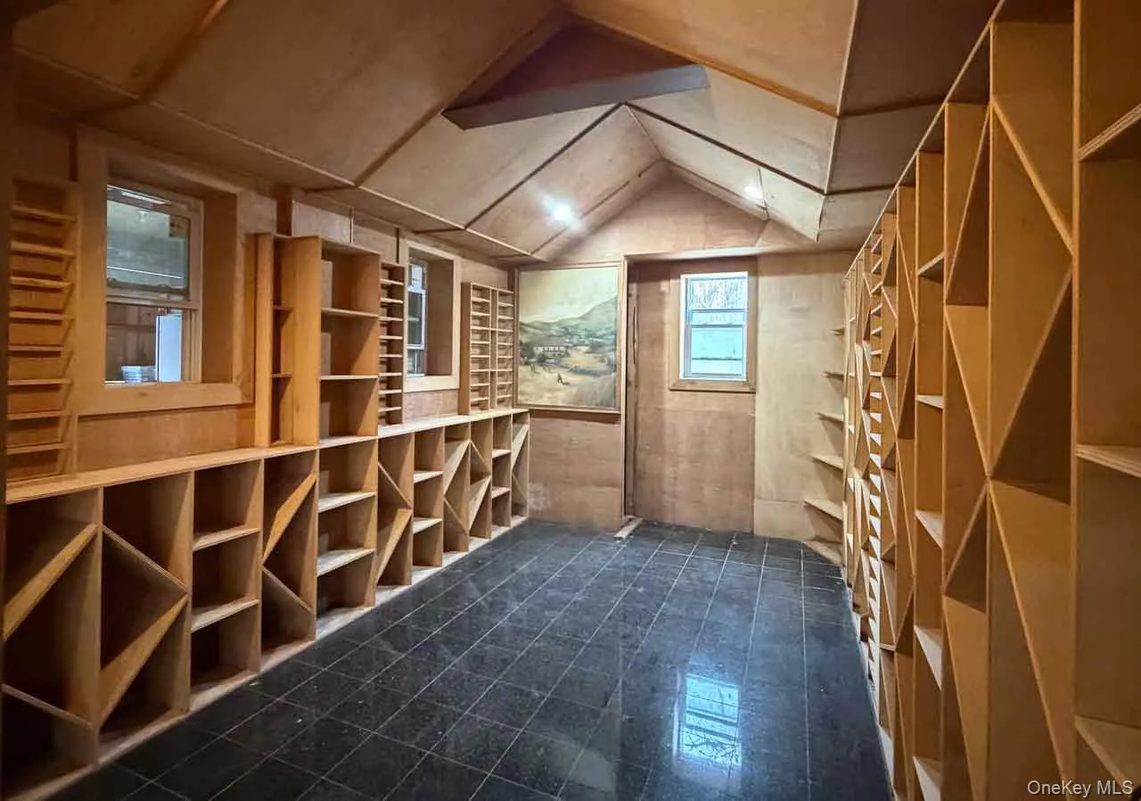 180 Stone Hill Road, Bedford, NY, 6 Bedrooms Bedrooms, 17 Rooms Rooms,4 BathroomsBathrooms,Residential Lease,For Rent,Stone Hill,0,979497 180 Stone Hill Road, Bedford, NY, 6 Bedrooms Bedrooms, 17 Rooms Rooms,4 BathroomsBathrooms,Residential Lease,For Rent,Stone Hill,0,979497