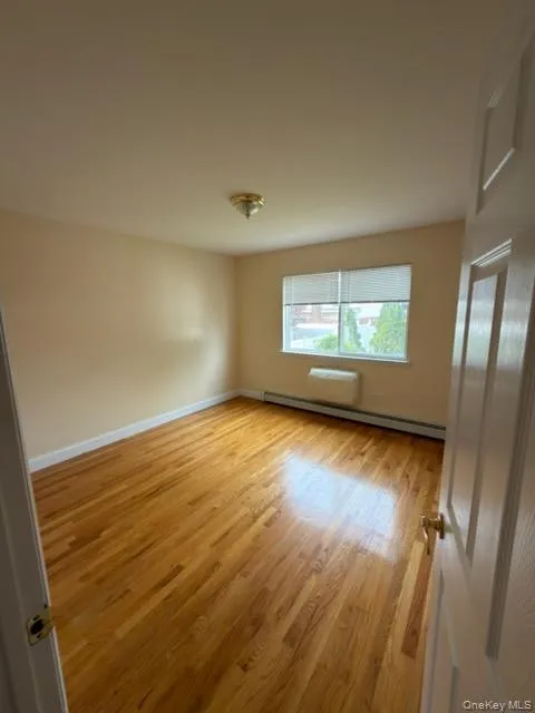 64-58 231st Street, New York, NY, 3 Bedrooms Bedrooms, 6 Rooms Rooms,2 BathroomsBathrooms,Residential Lease,For Rent,231st,0,979502 64-58 231st Street, New York, NY, 3 Bedrooms Bedrooms, 6 Rooms Rooms,2 BathroomsBathrooms,Residential Lease,For Rent,231st,0,979502